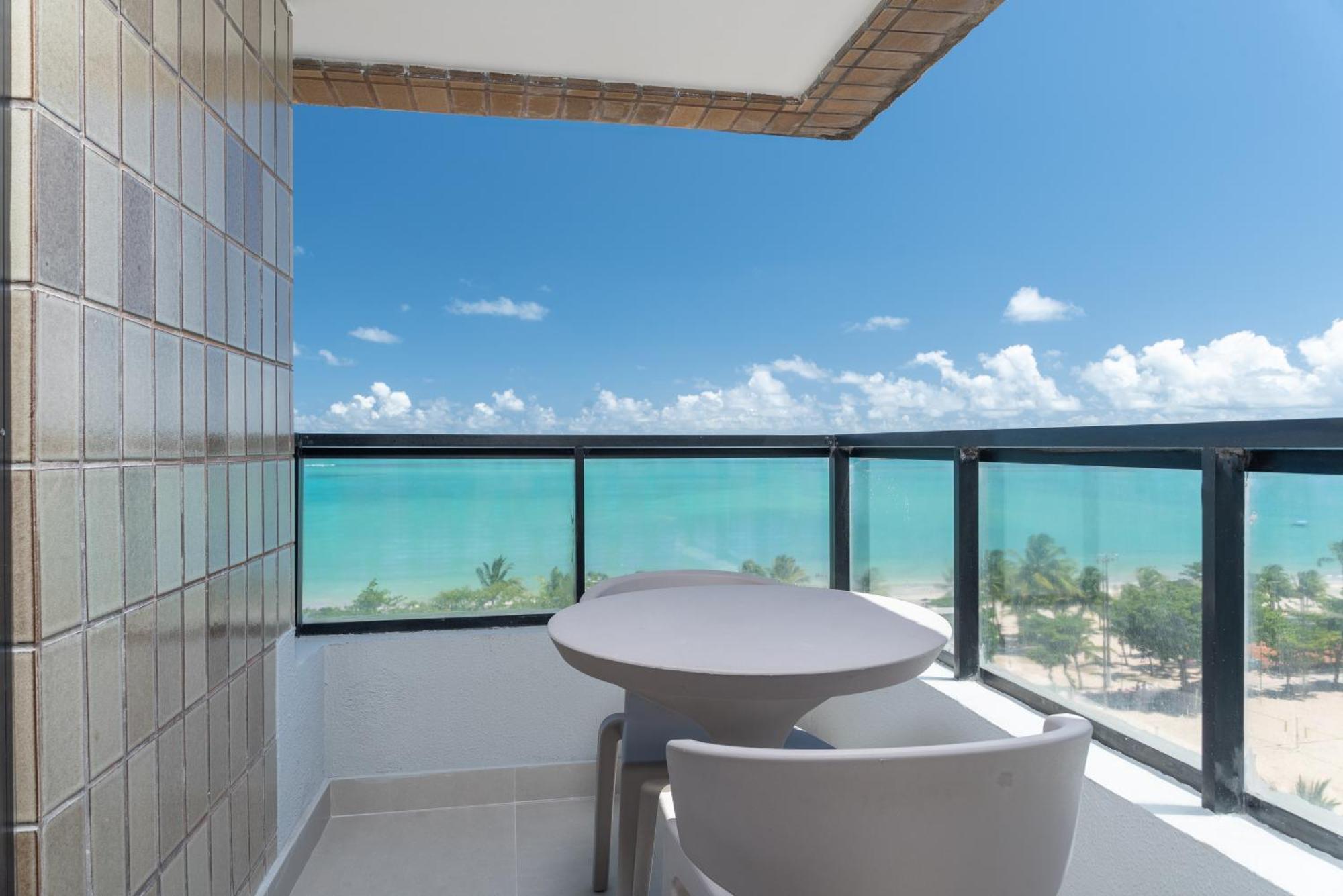 Premium Front Sea Balcony