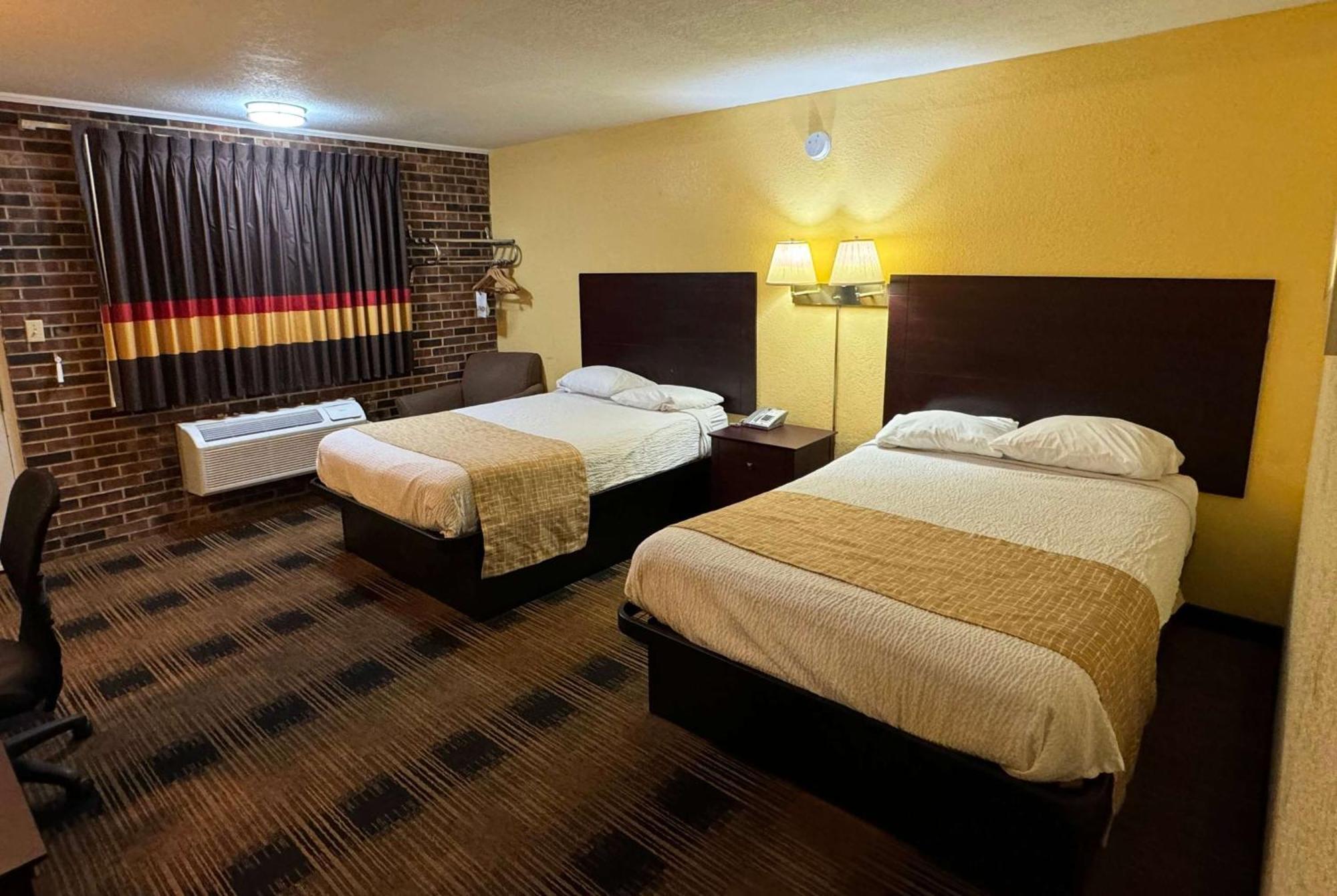Deluxe Double Room with Two Double Beds - Non-Smoking