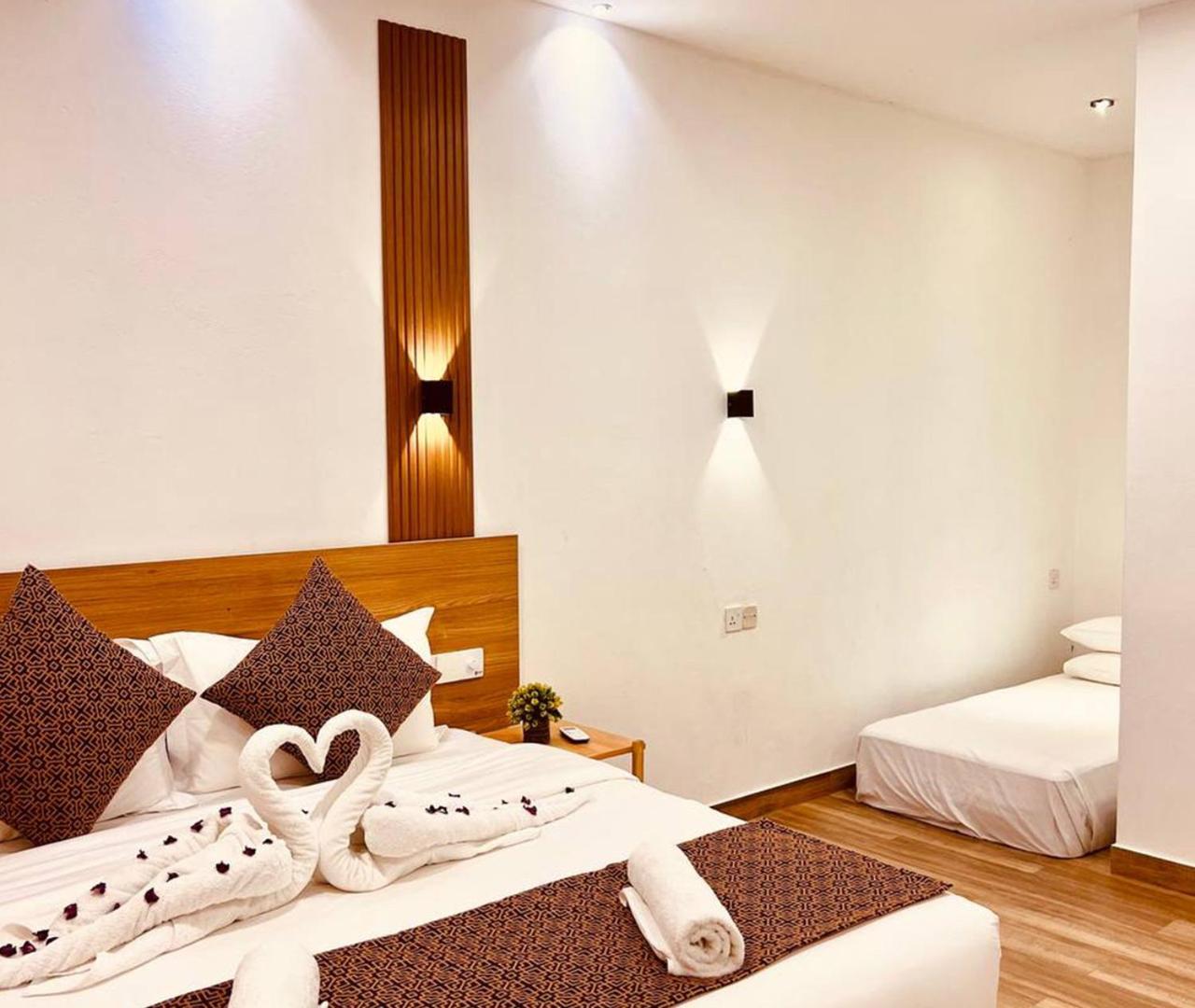 Deluxe Family Room