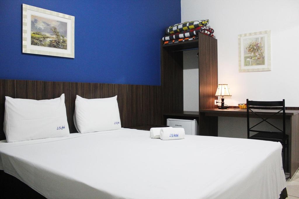Quarto Duplo Standard