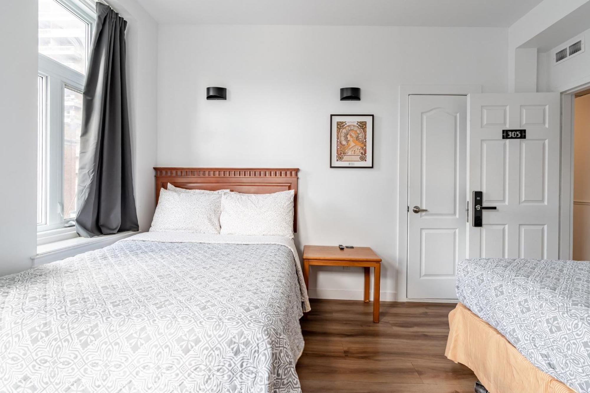 Double or Twin Room with Private Bathroom