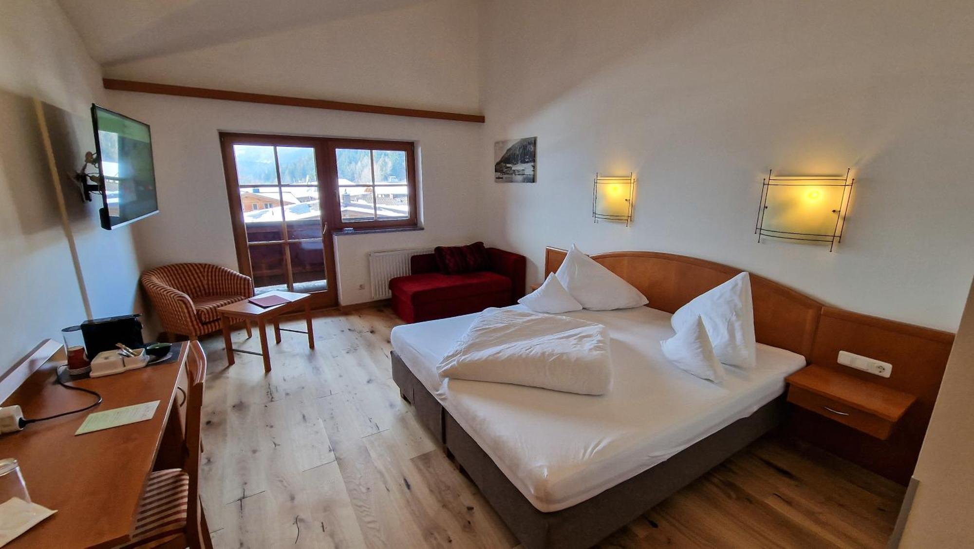 Superior Double Room Balcony