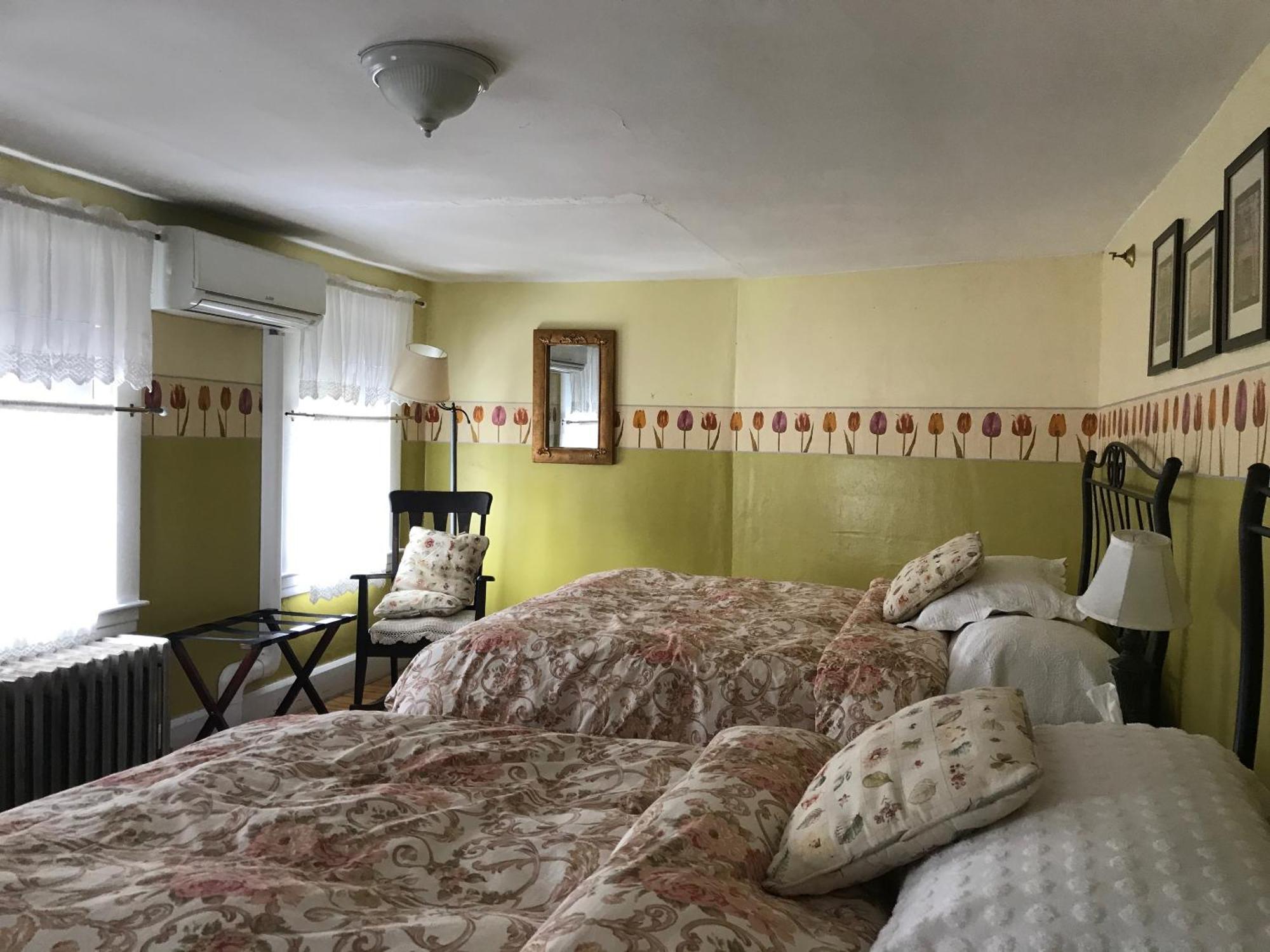 Standard Apartment