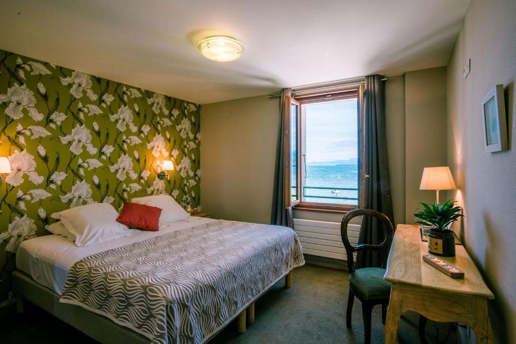 Double Room Lake View