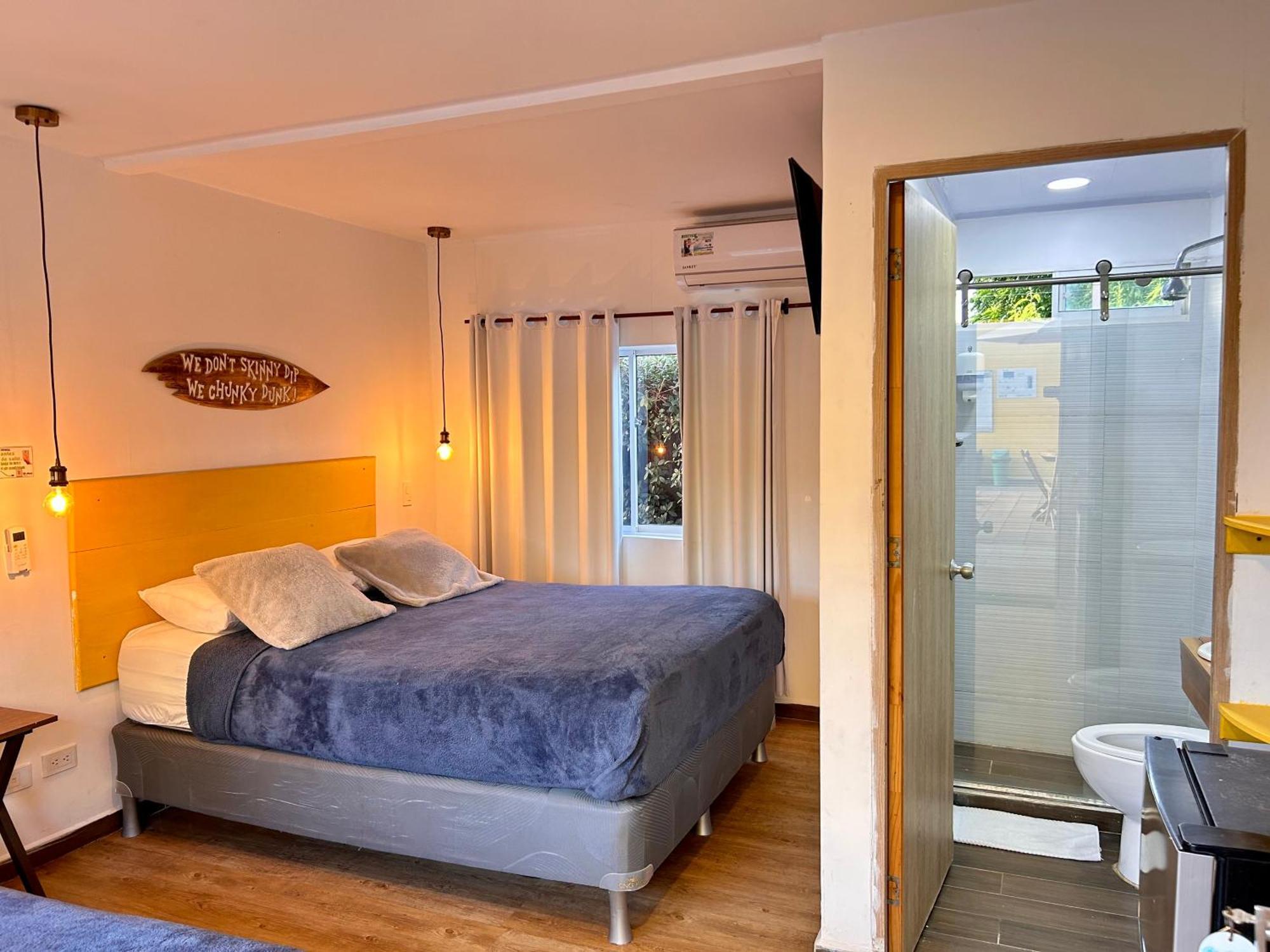 Triple Room Private Bathroom