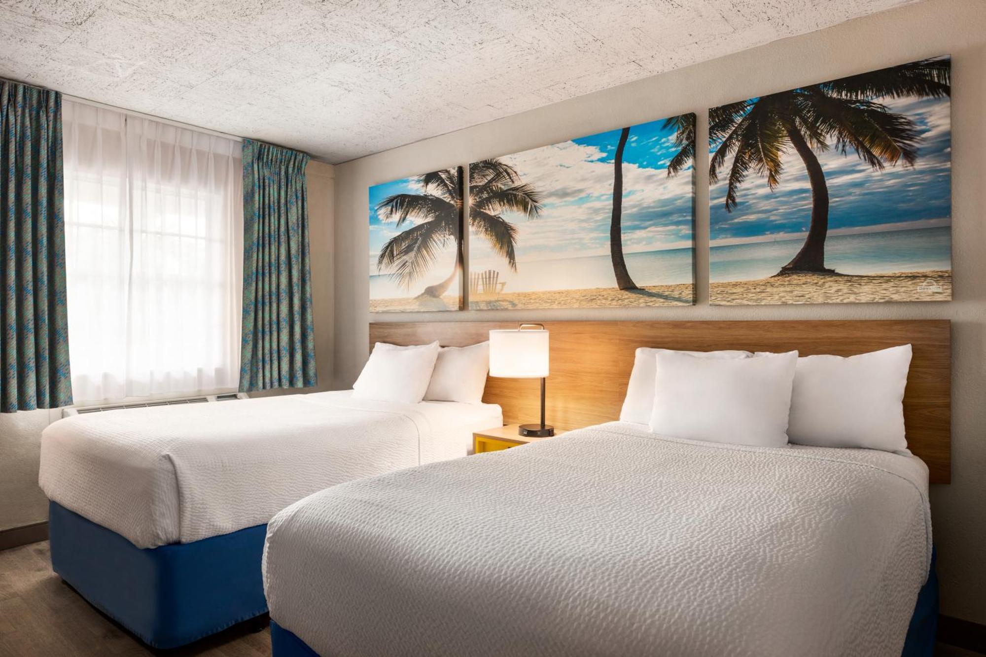 Deluxe Double Room Two Double Beds Non-Smoking