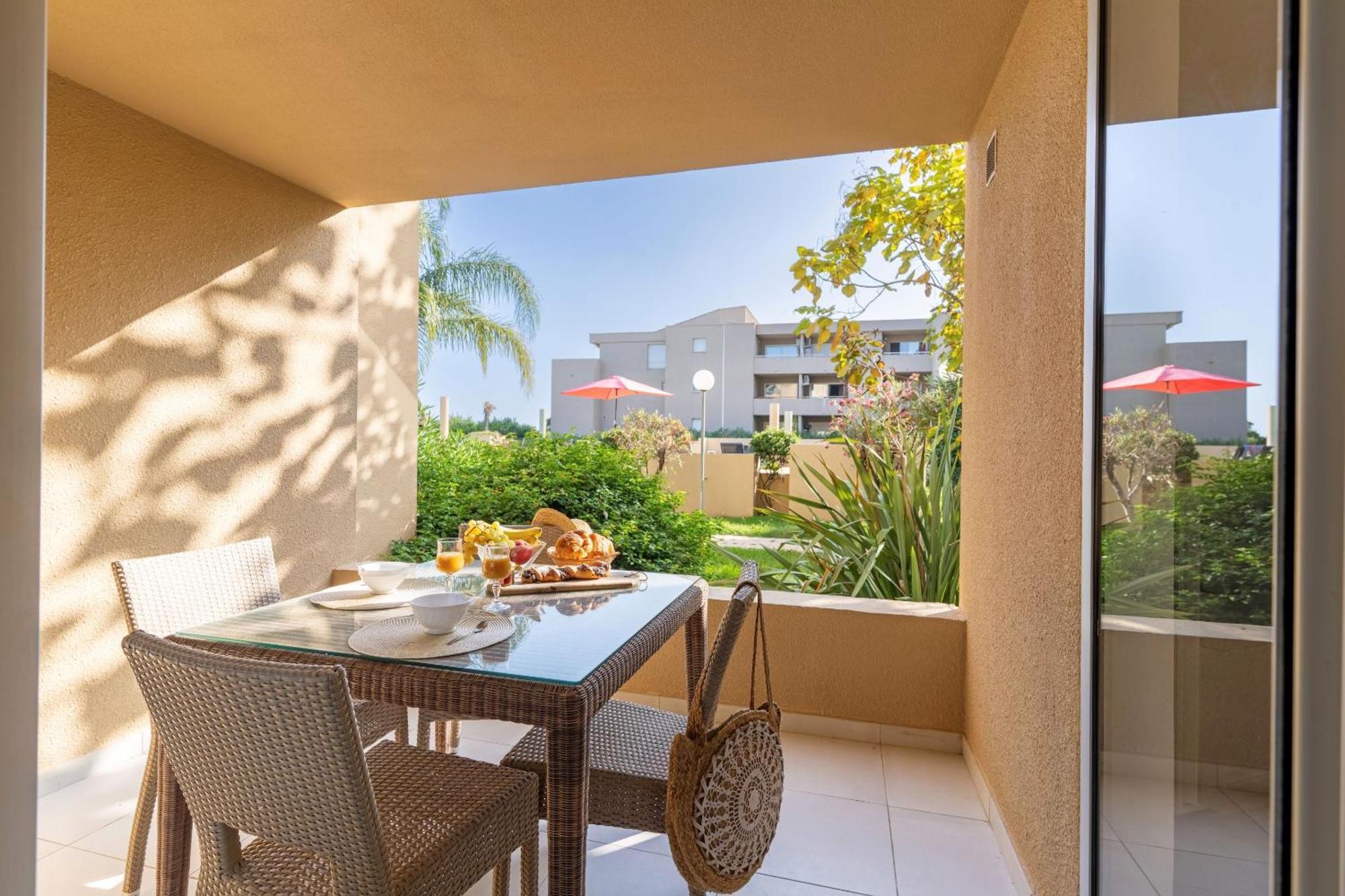 Appartement 1 Chambre - Vue sur Piscine