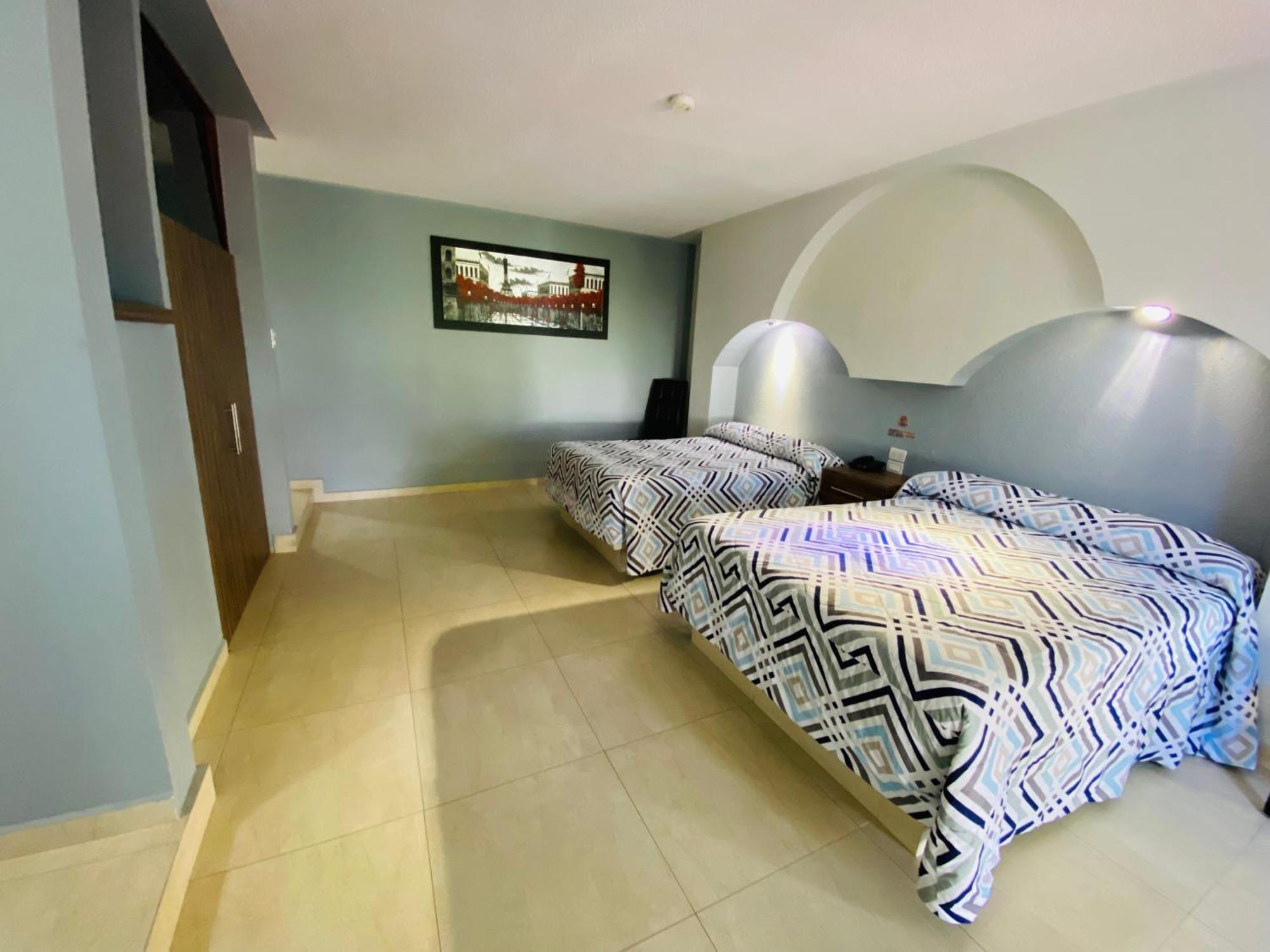 Double Room,1758852541:JPEG