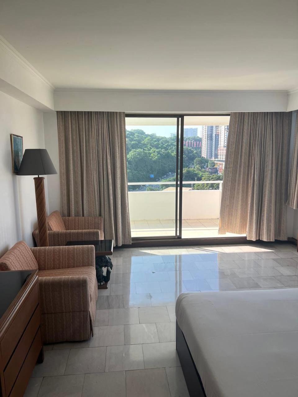 Deluxe Suite Sea View