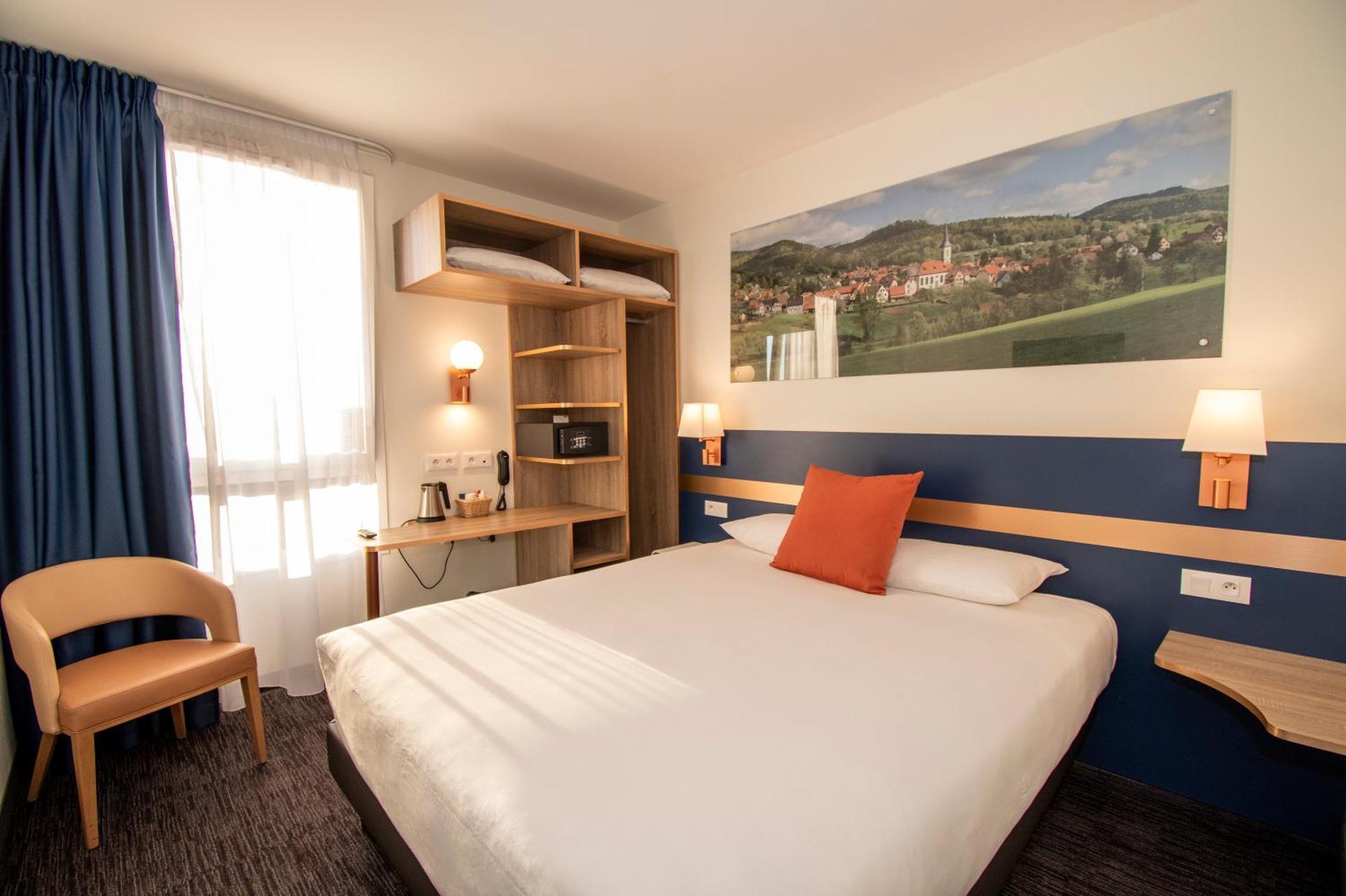 Standard Double Room,1540183849:JPEG