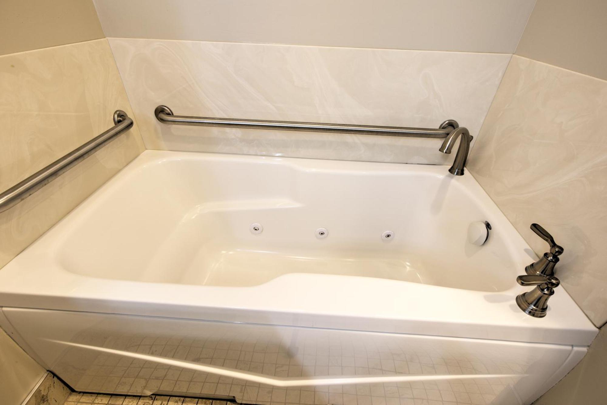 Double Room Spa Bath,1541736283:JPEG