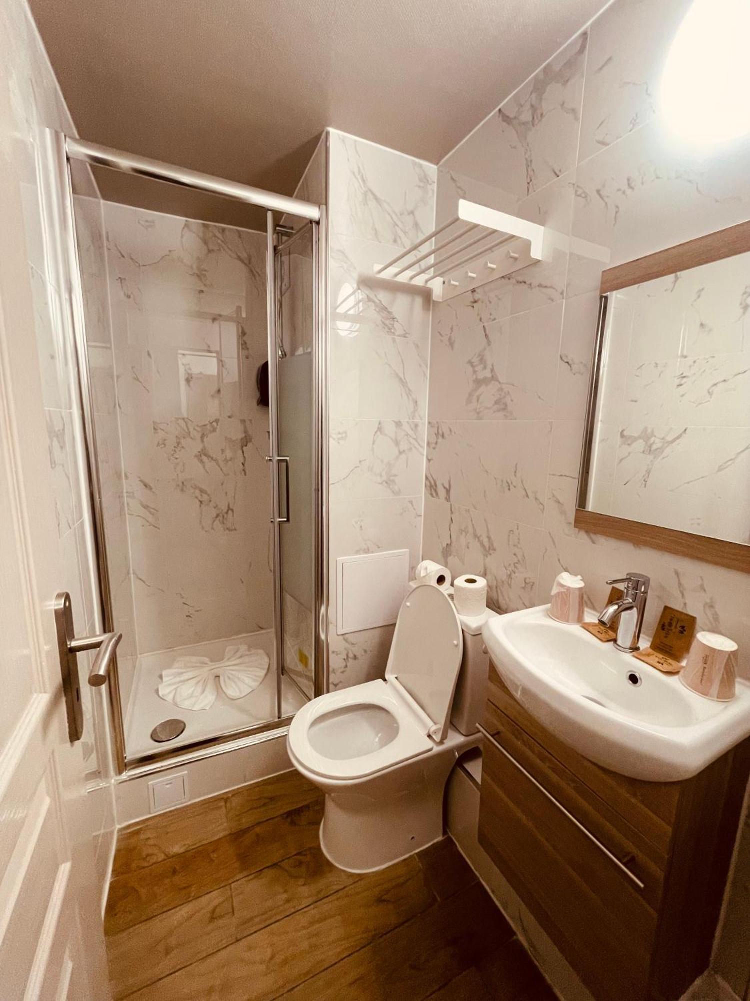 Single Room,1542653176:JPEG
