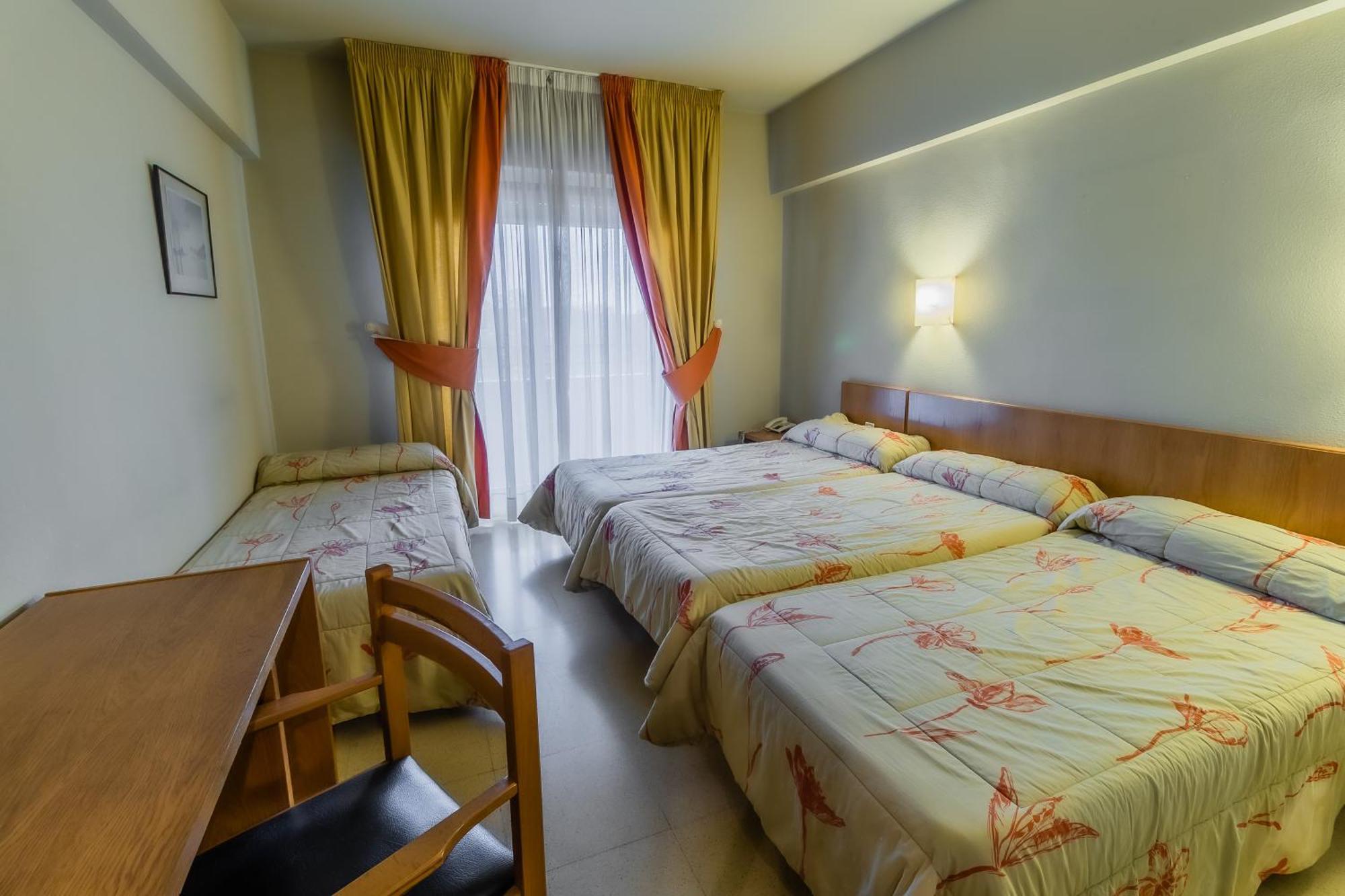 Quadruple Room,1542976375:JPEG