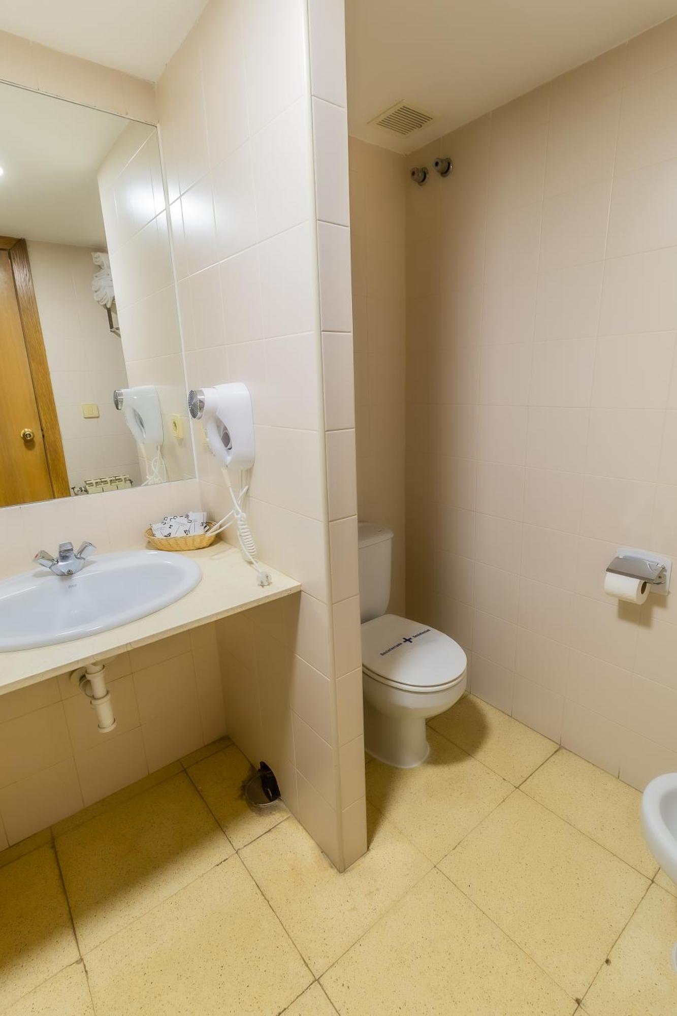 Superior Double Room,1542977596:JPEG