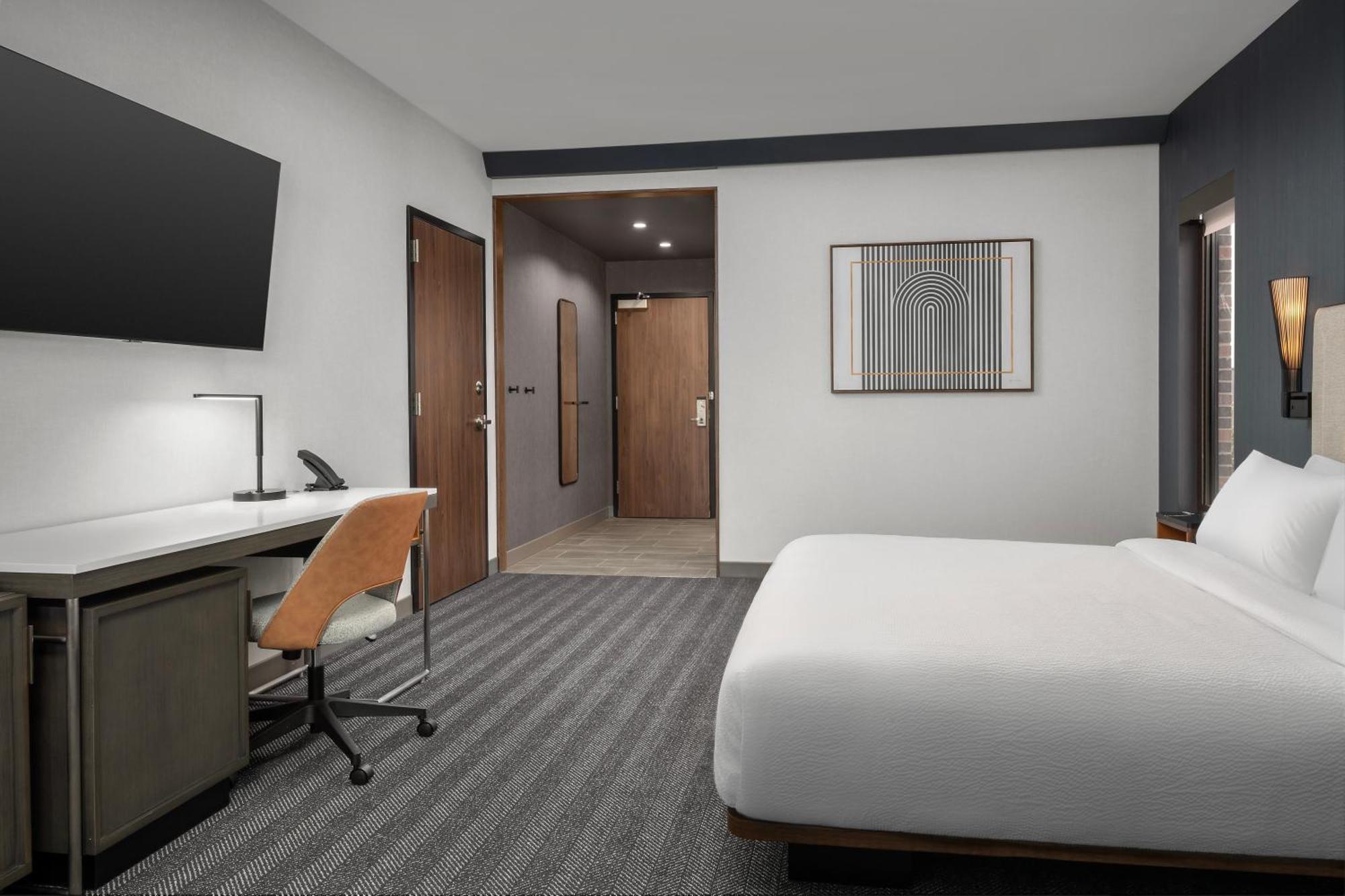 King Room with Sofa Bed