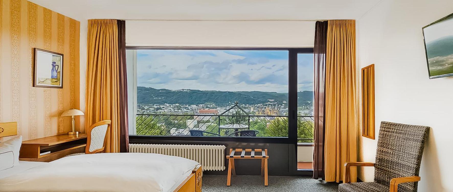 Double Room Balcony Panoramic City View