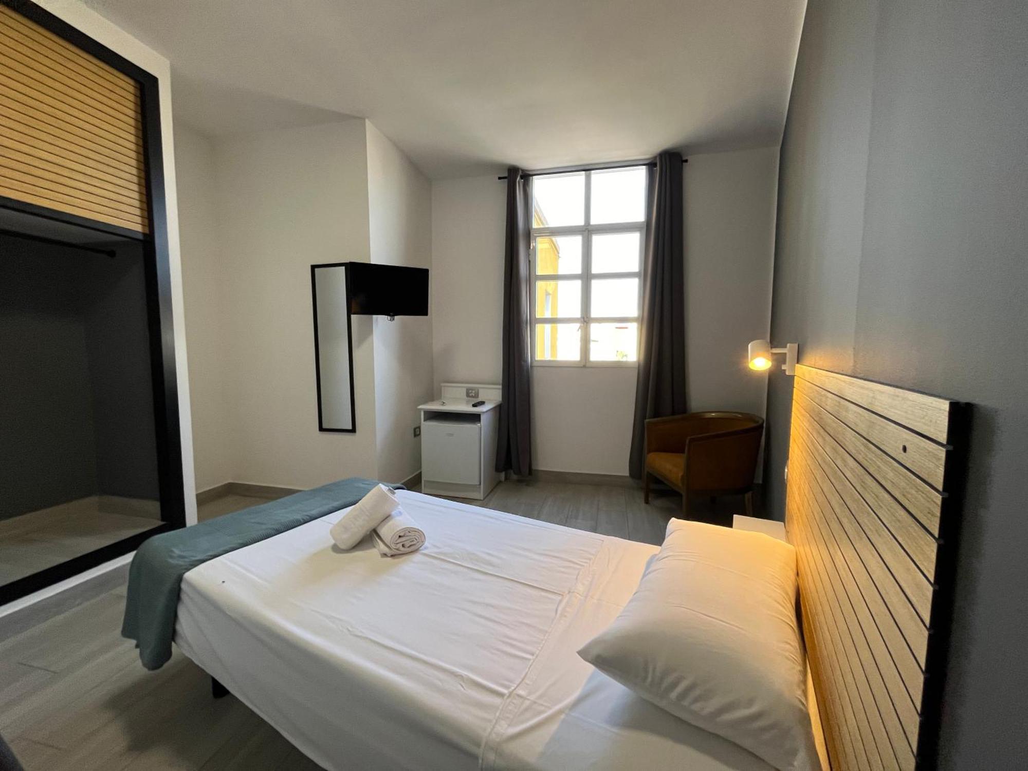 Habitación Individual con baño privado