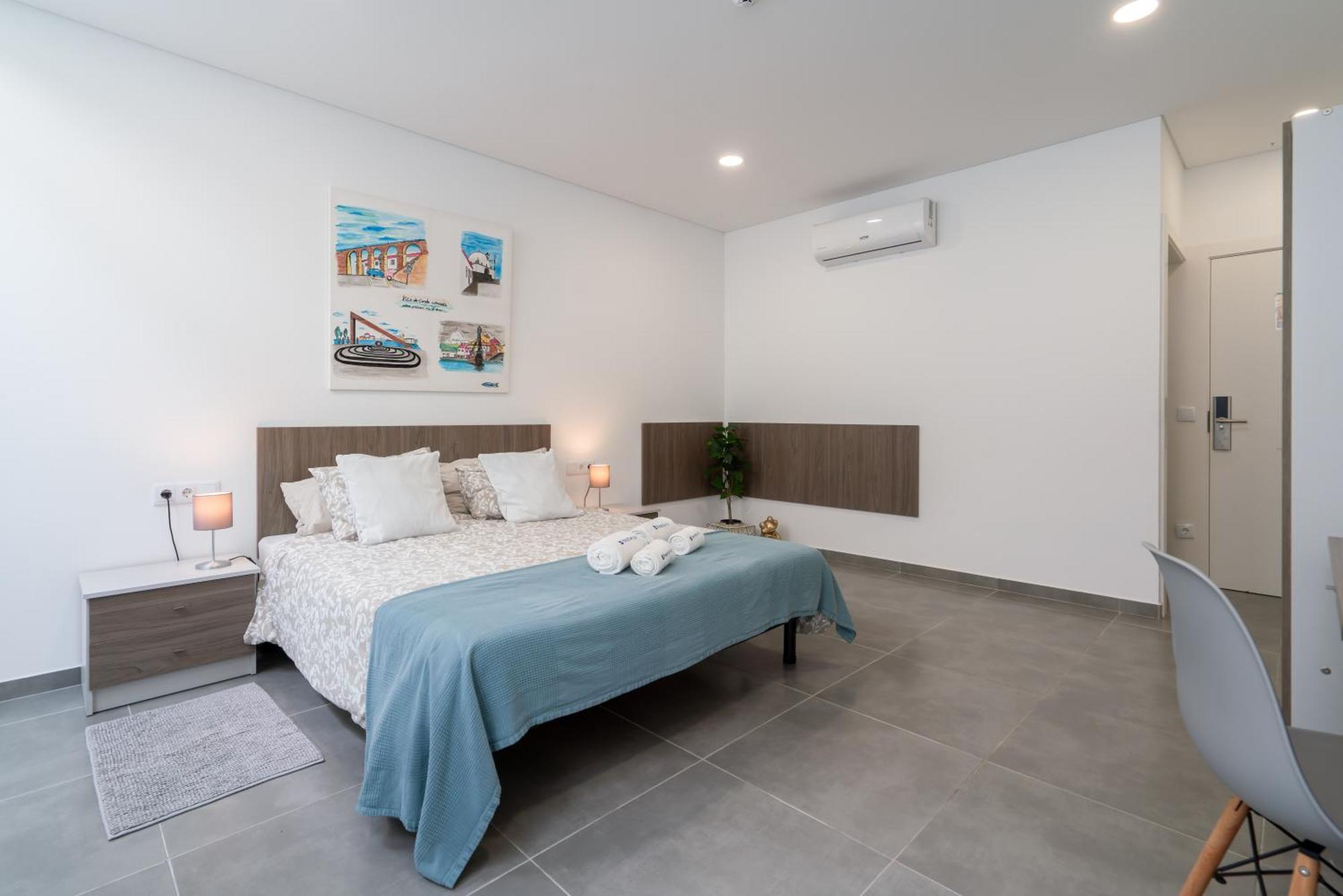 Double Room,1545246766:JPEG