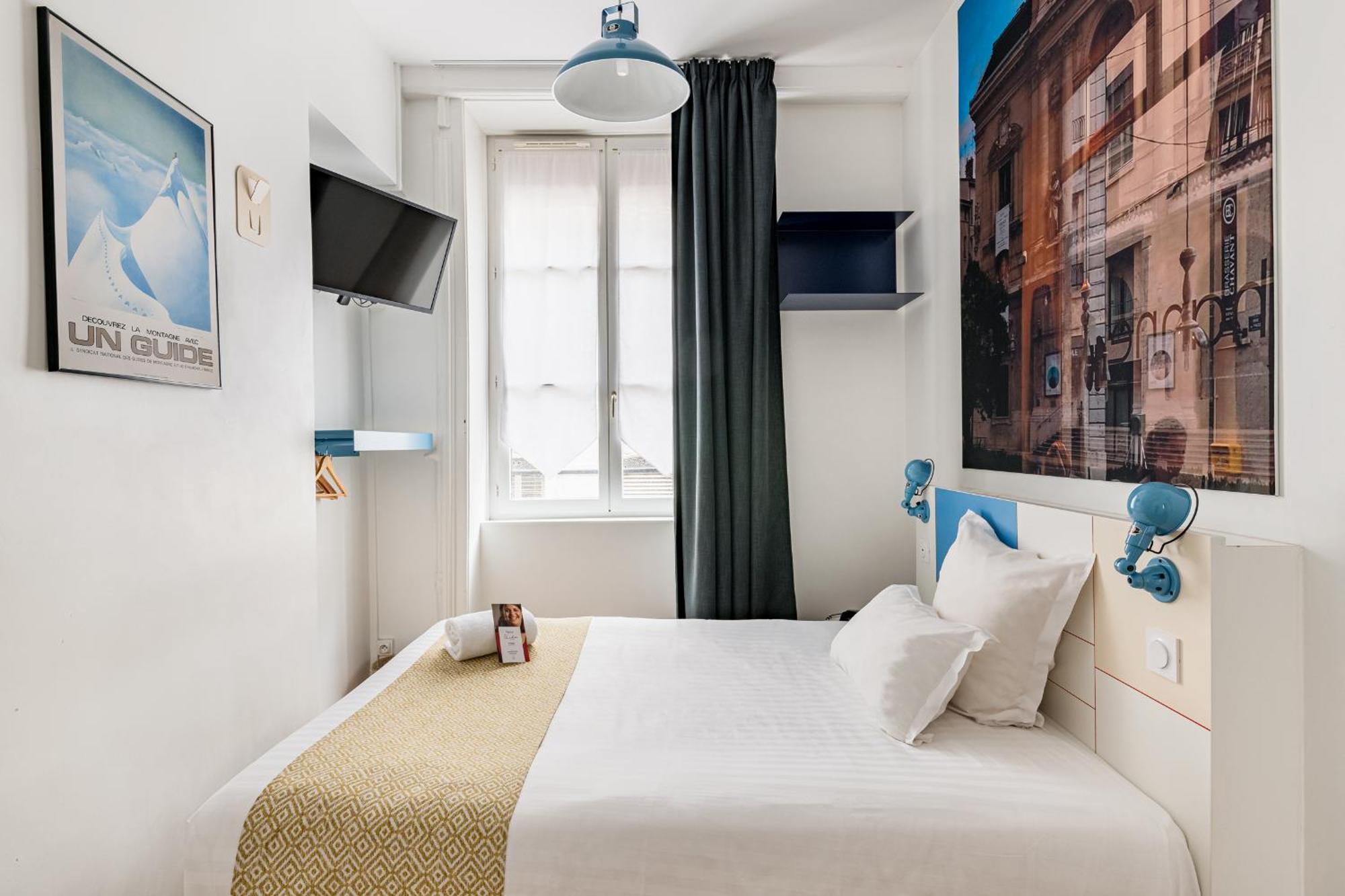 Single Room,1596019921:JPEG