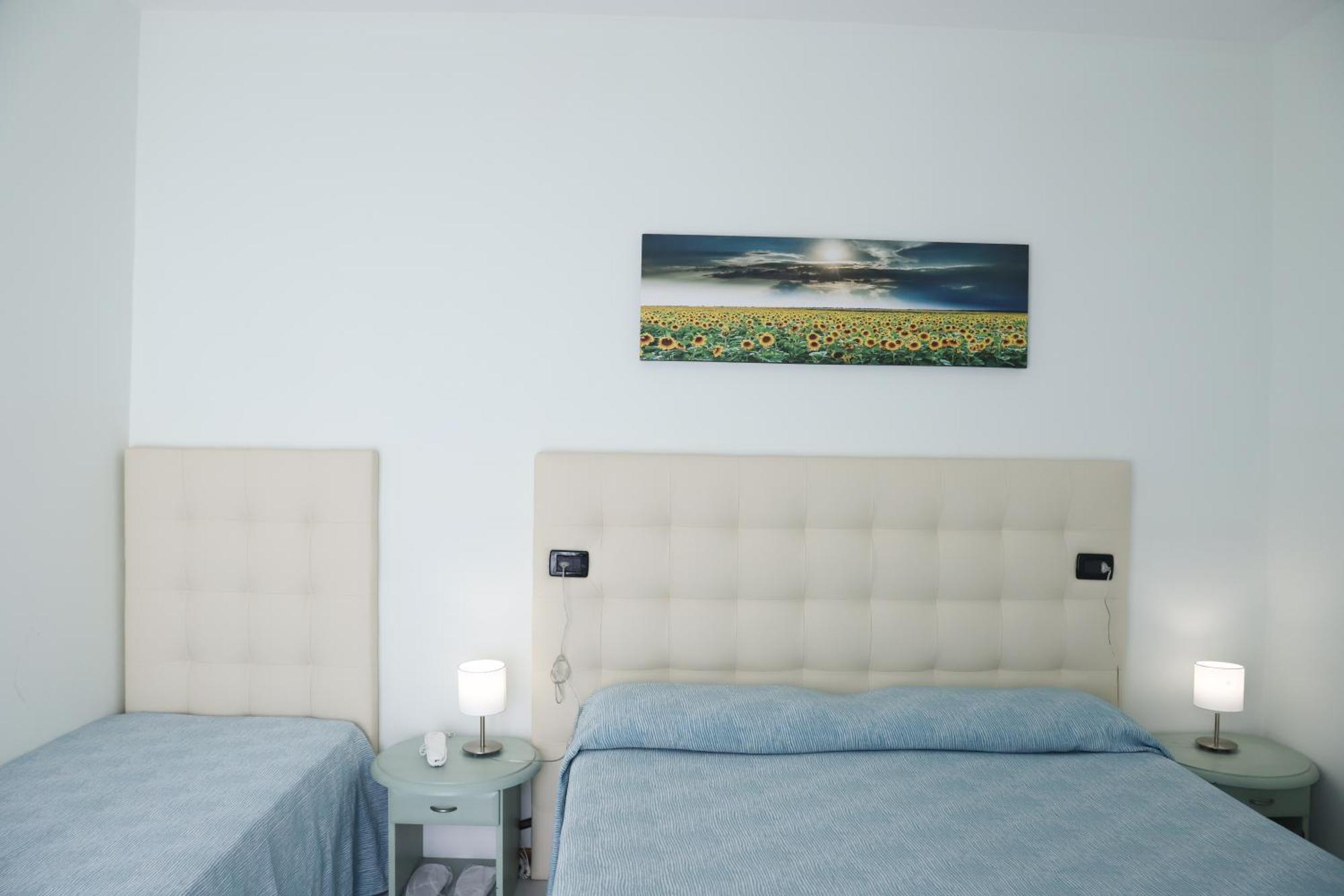 Basic Triple Room