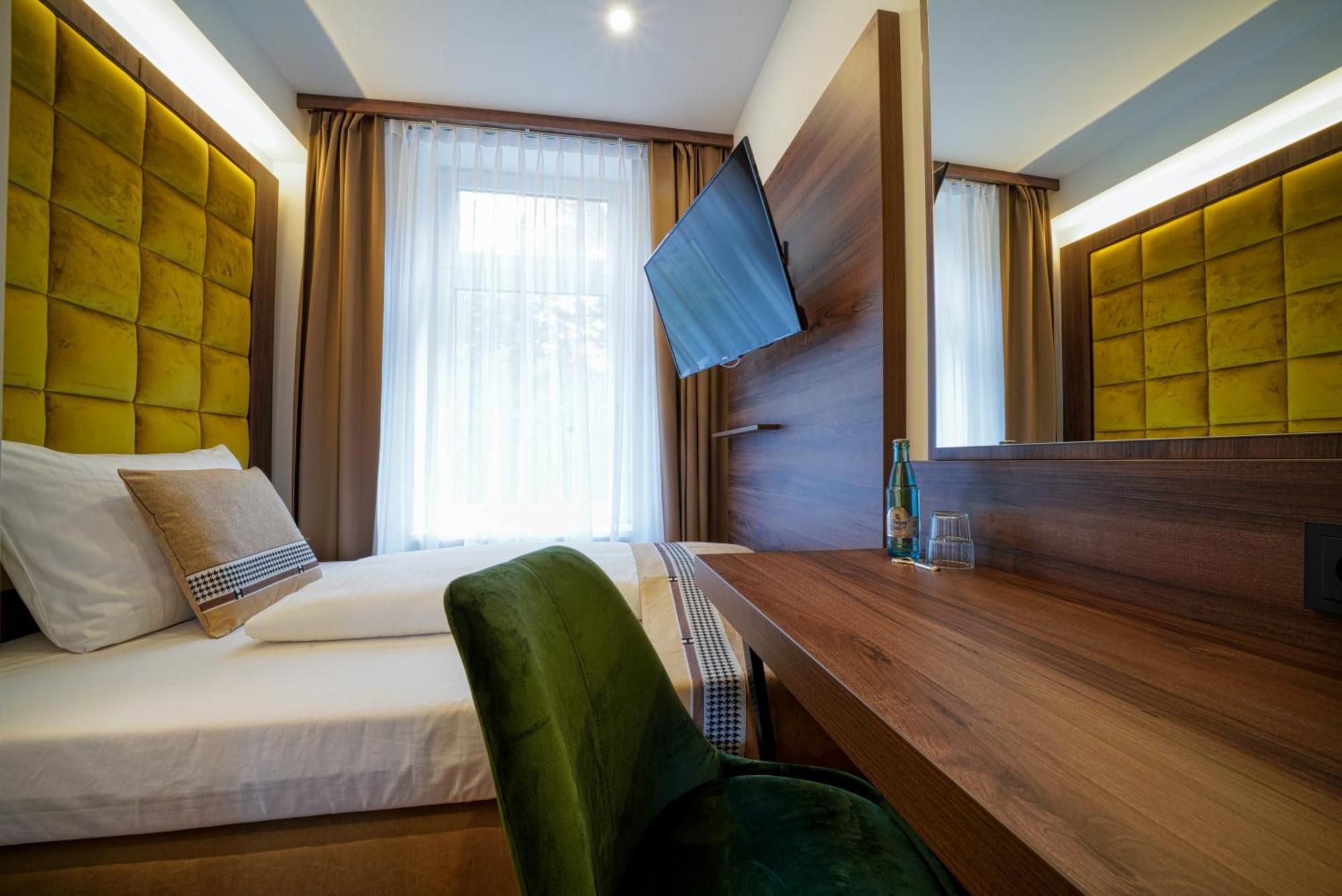 Small Single Room