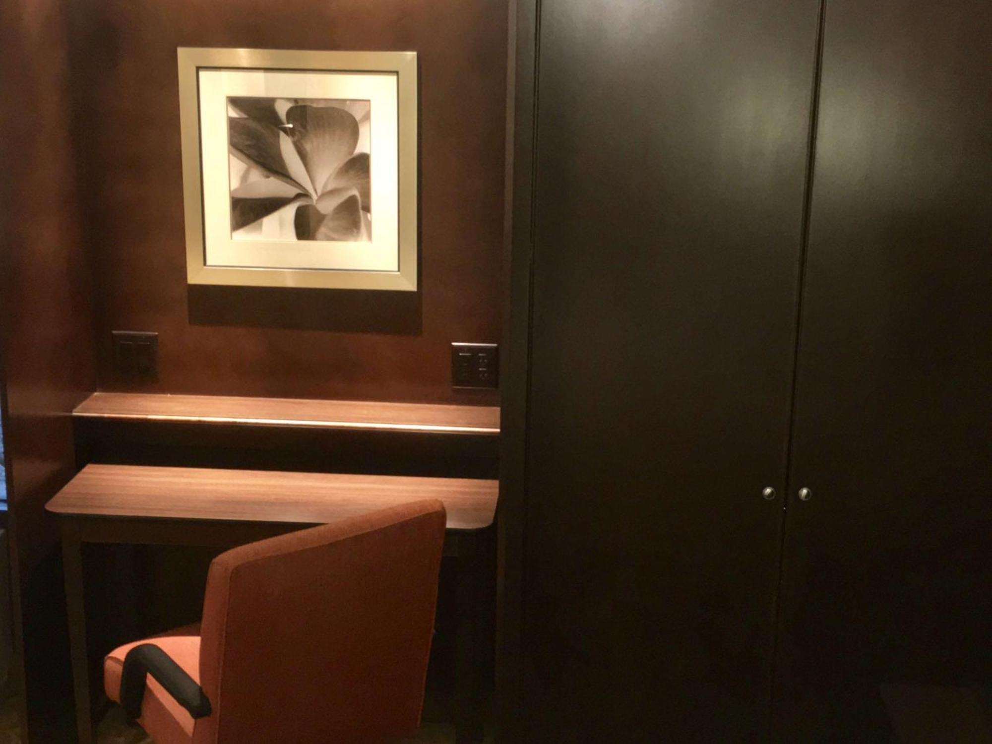 King Room - Mobility Access/Non-Smoking