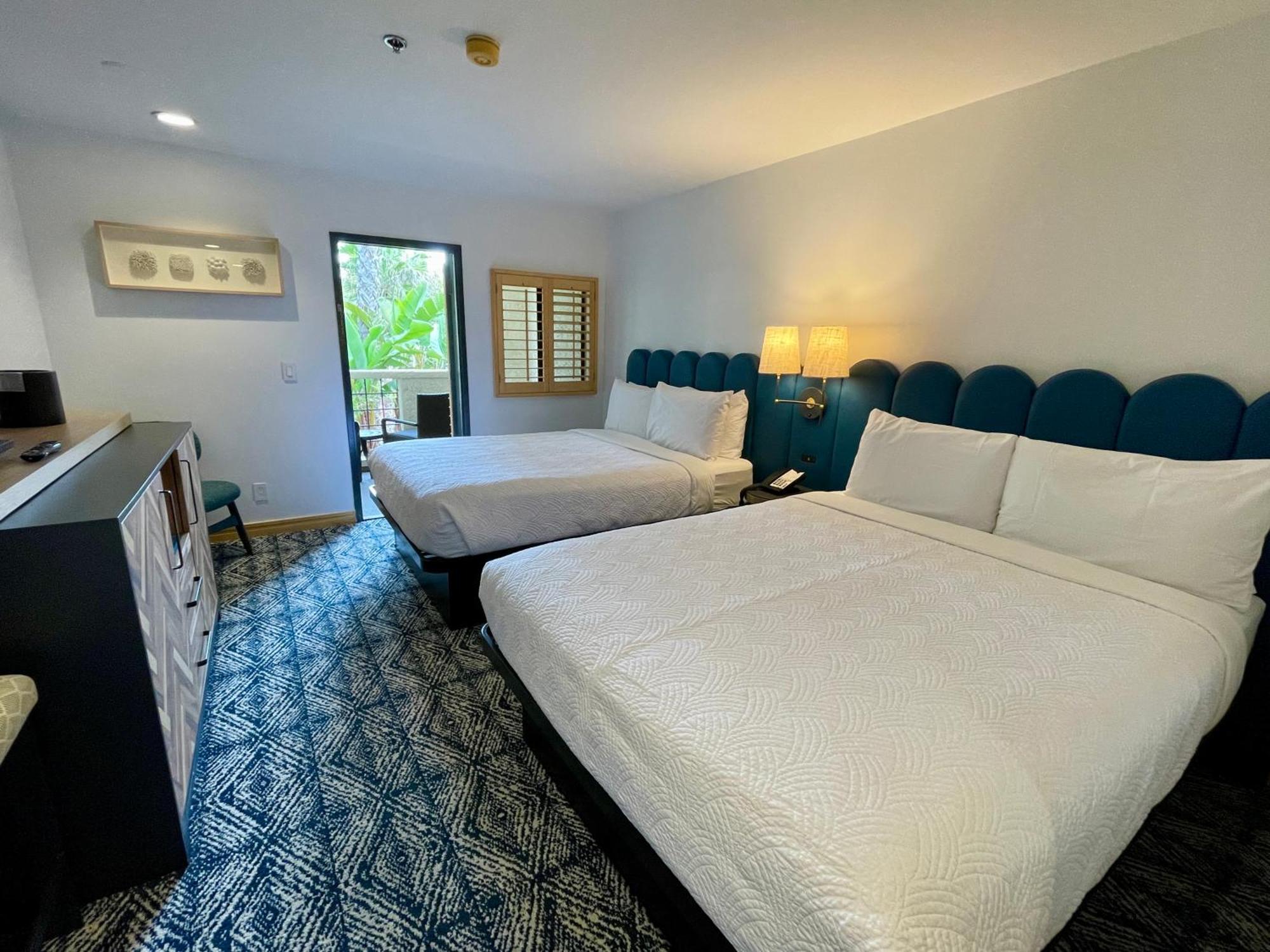 Standard Queen Room with Two Queen Beds