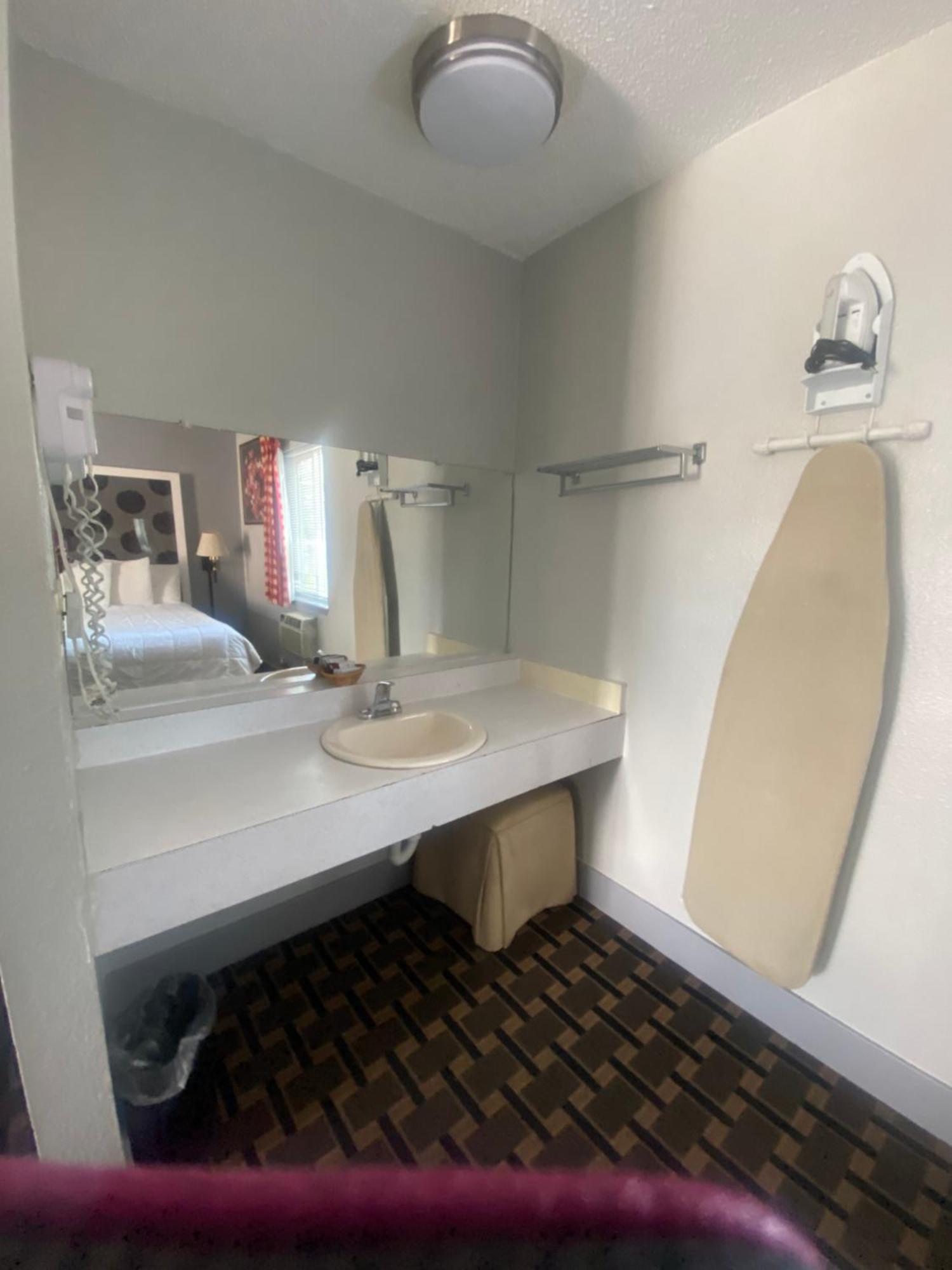 Family Room with Shower