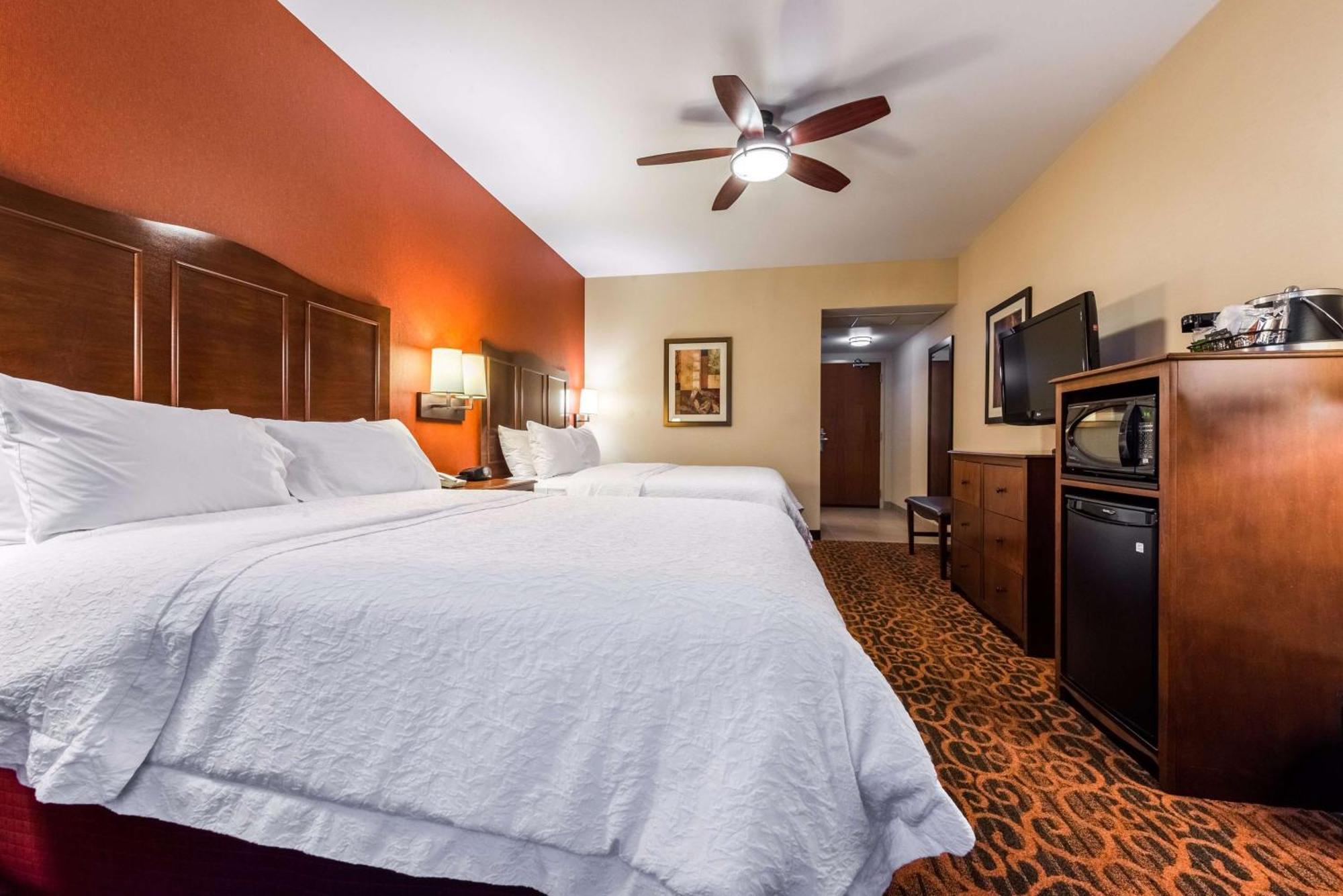 Queen Room with Two Queen Beds - Hearing Access/Non-Smoking