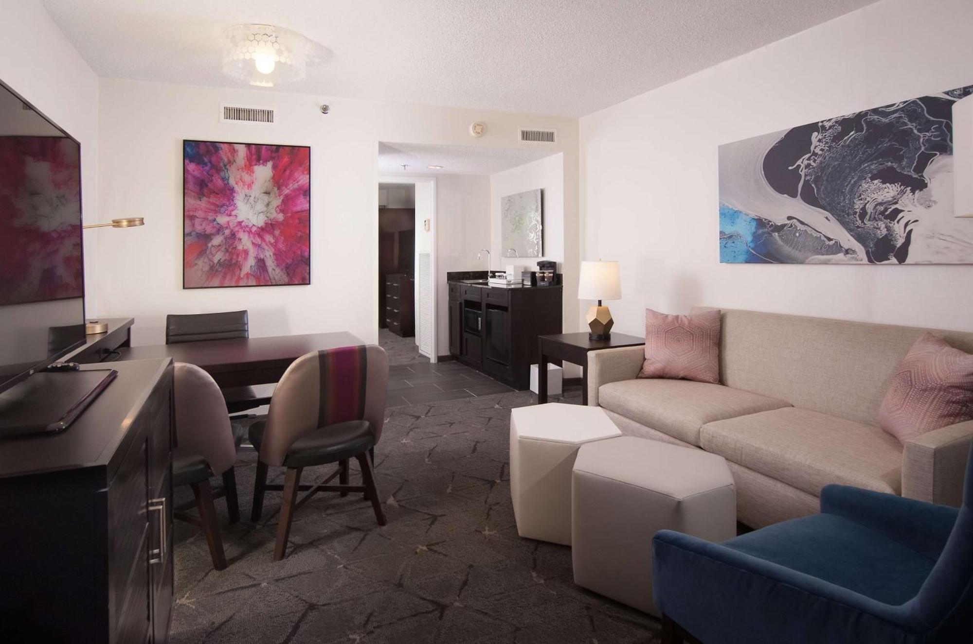 Premium Suite
