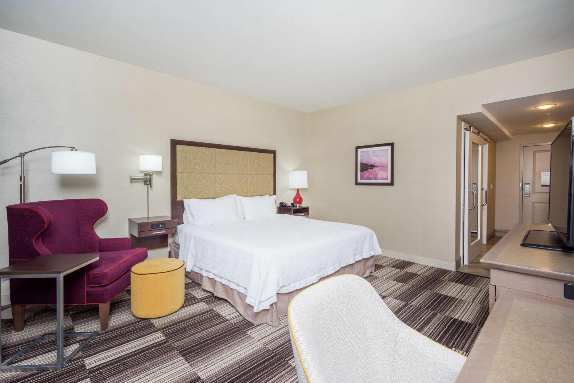 King Room Roll Shower Mobility Hearing Access