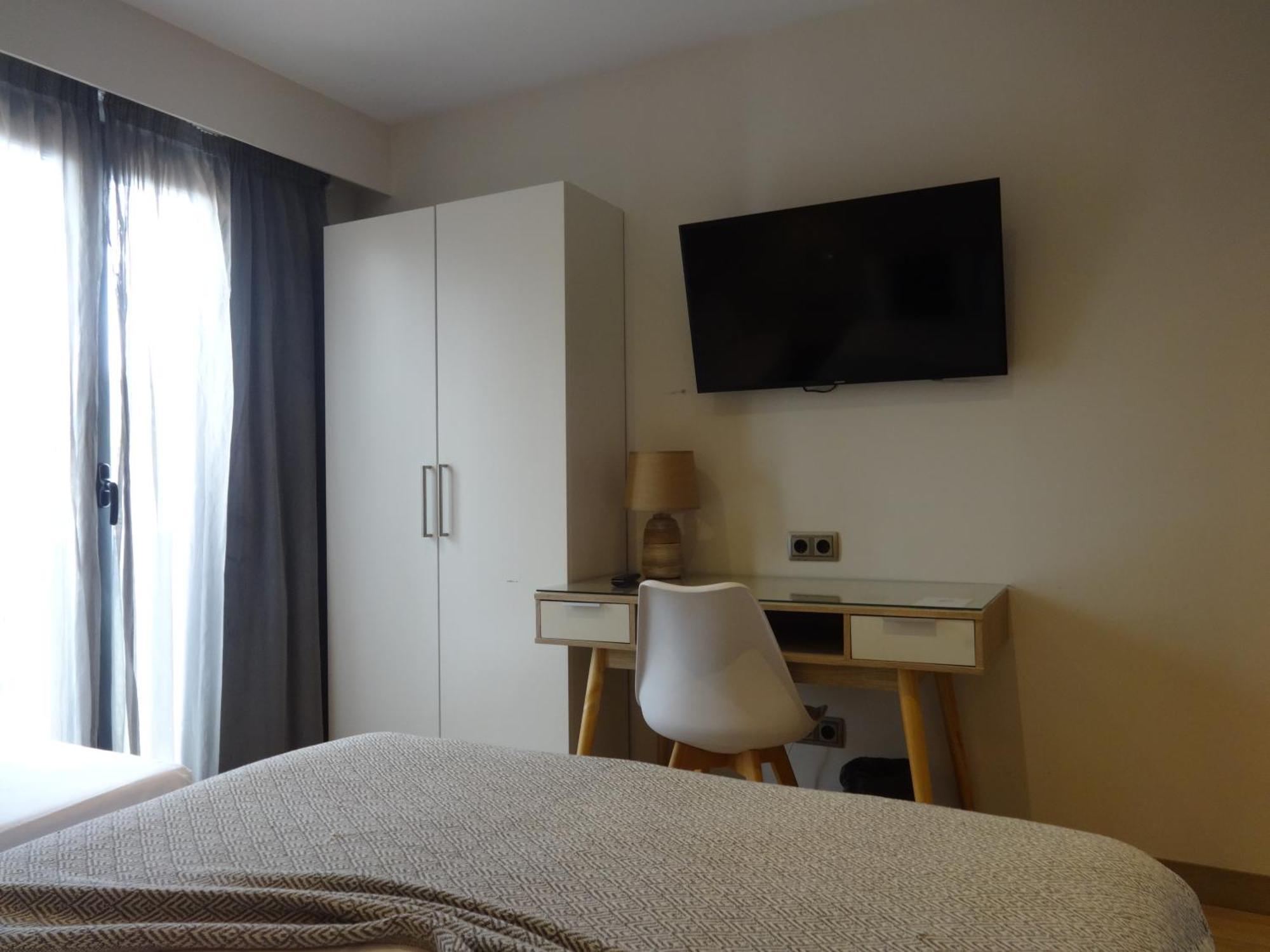 Superior Double Room with Extra Bed,1555170055:JPEG