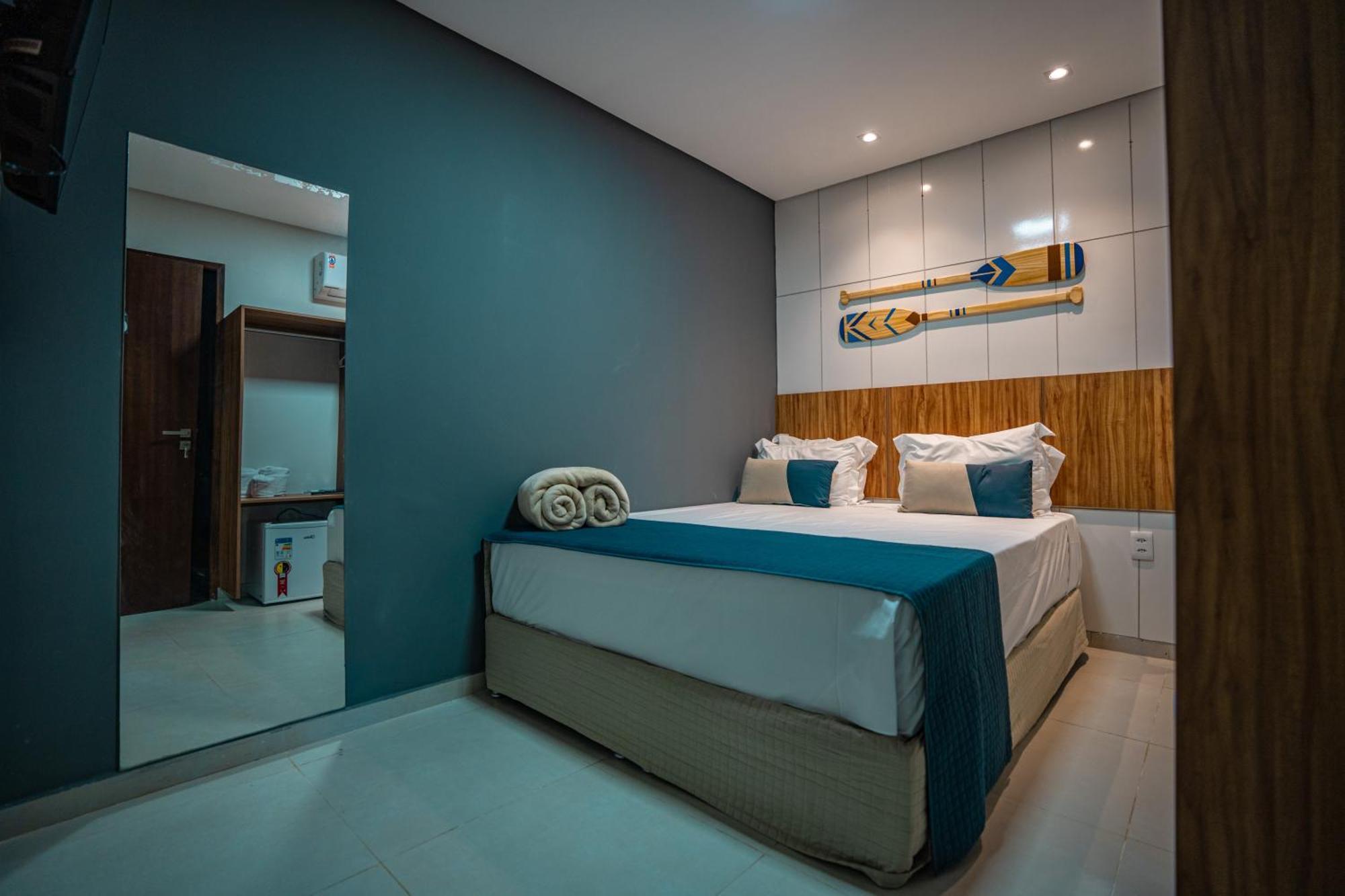 Quarto com Cama Queen-size