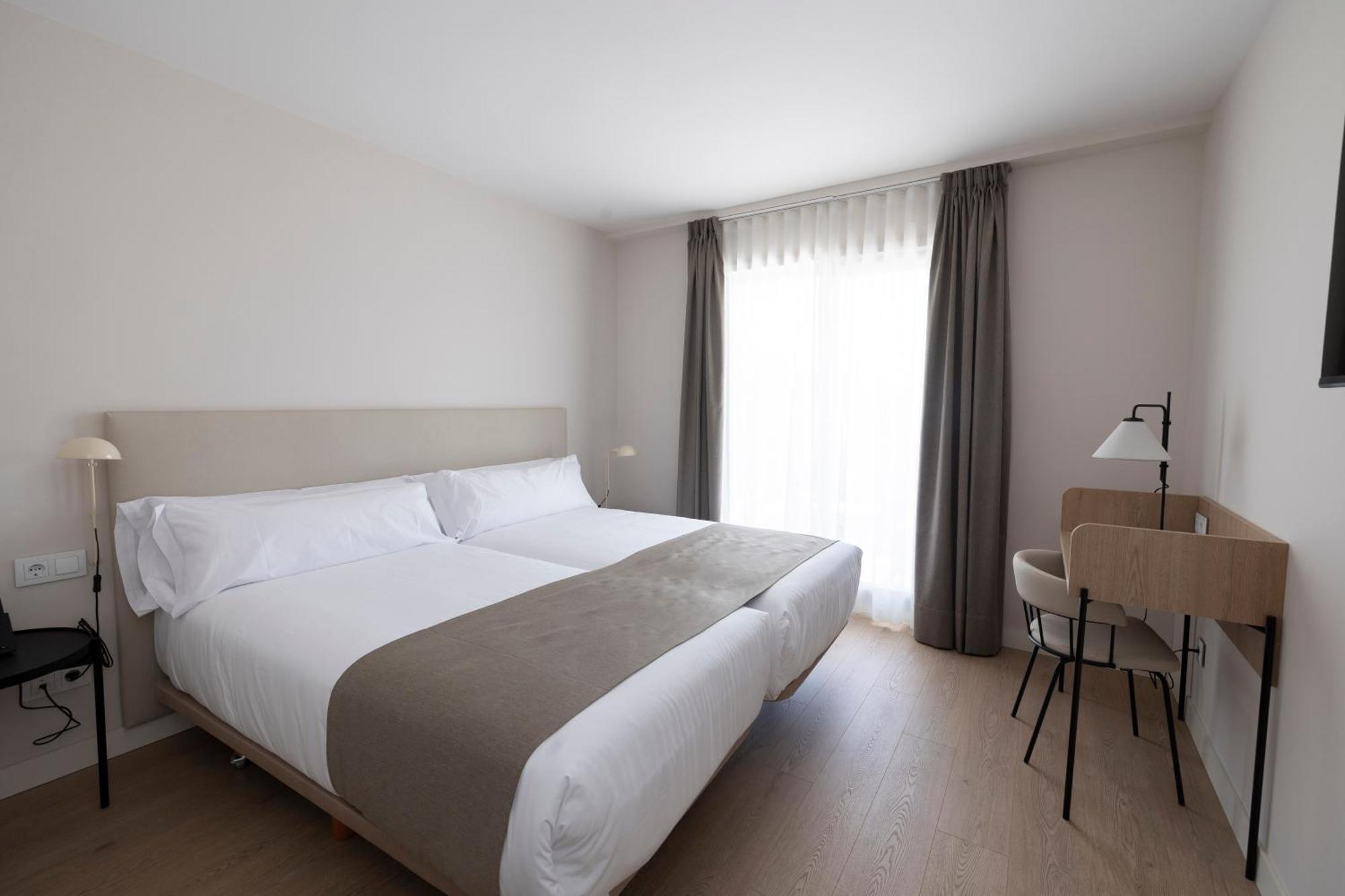 Double or Twin Room Terrace