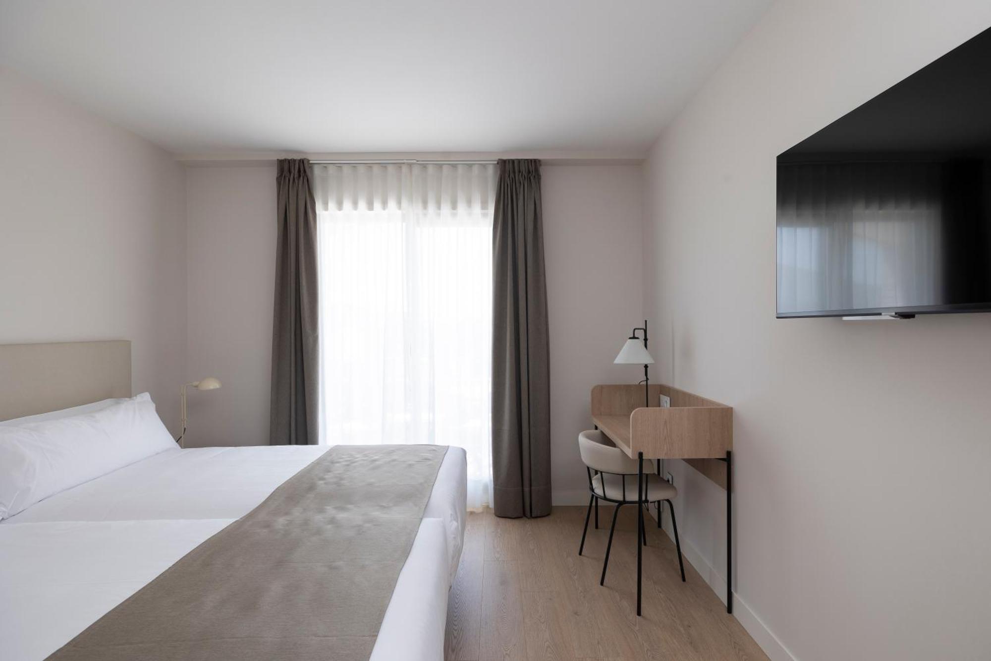Double or Twin Room Terrace