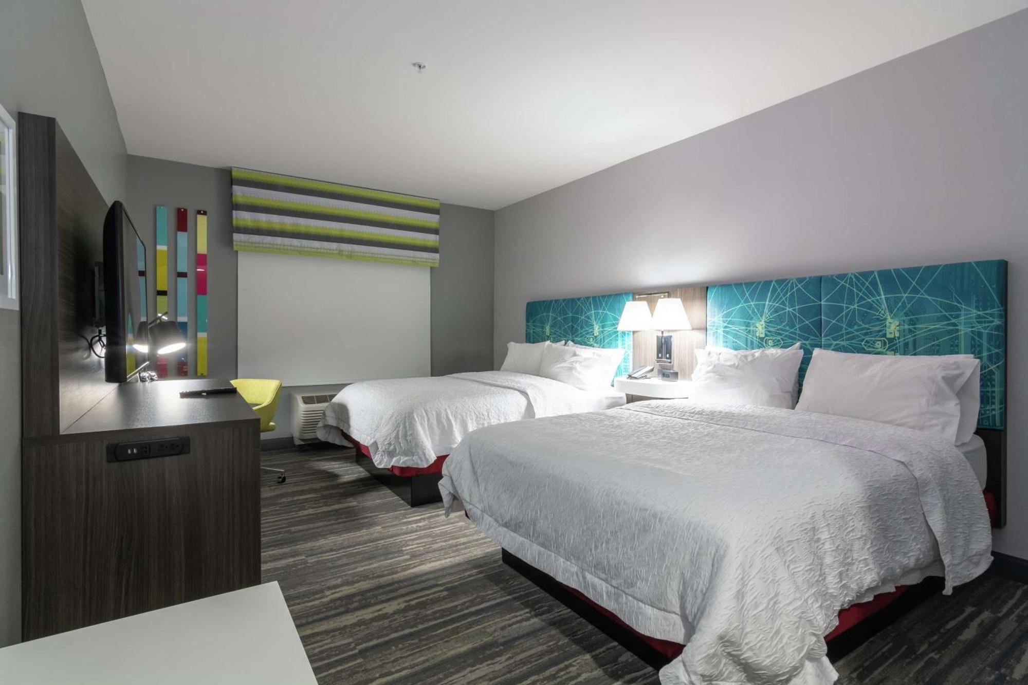 Queen Room Two Queen Beds