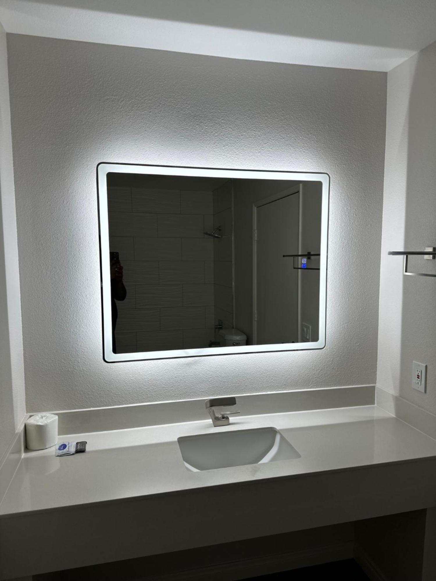Superior King Suite