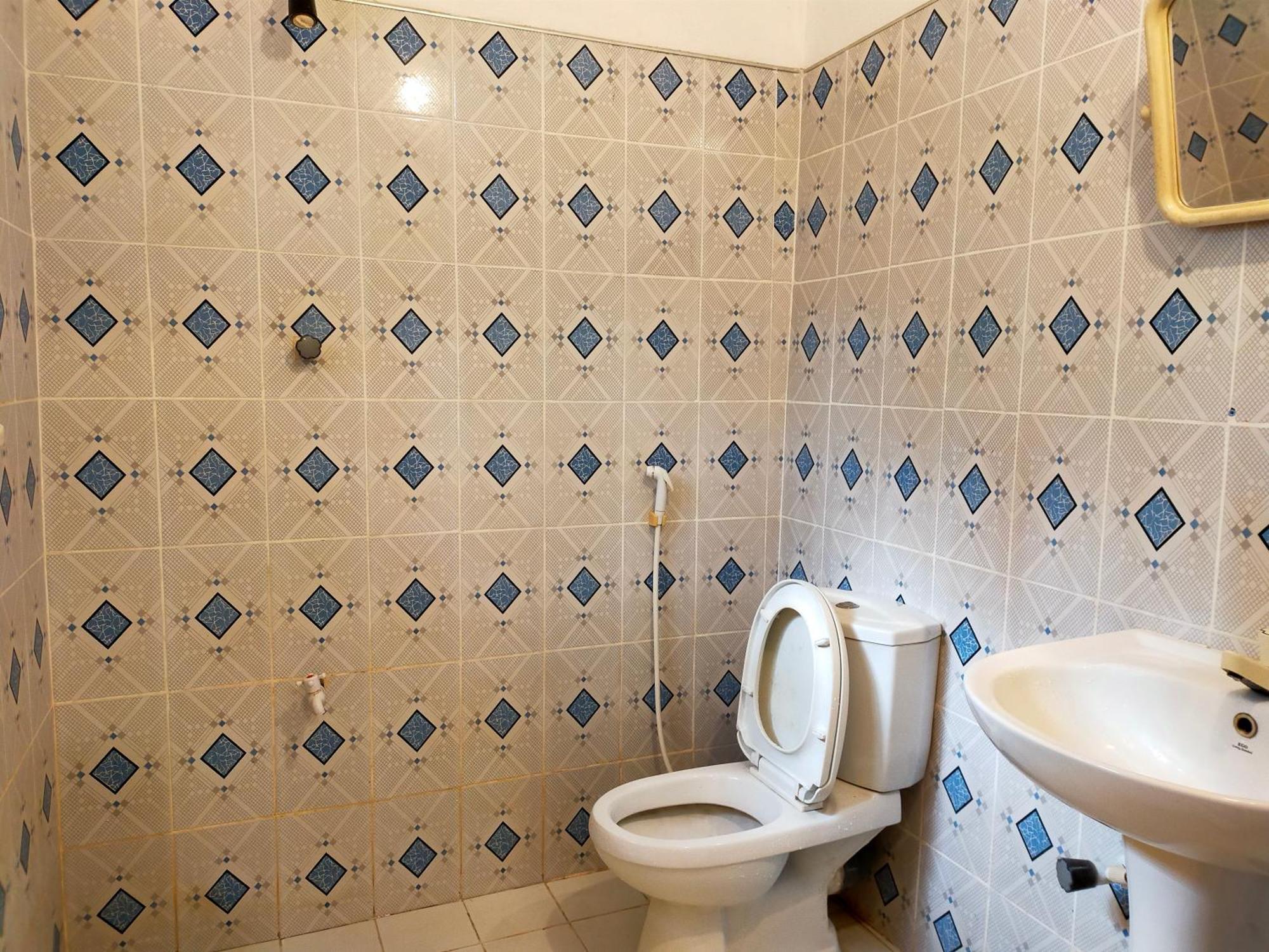 Double Room Private Bathroom
