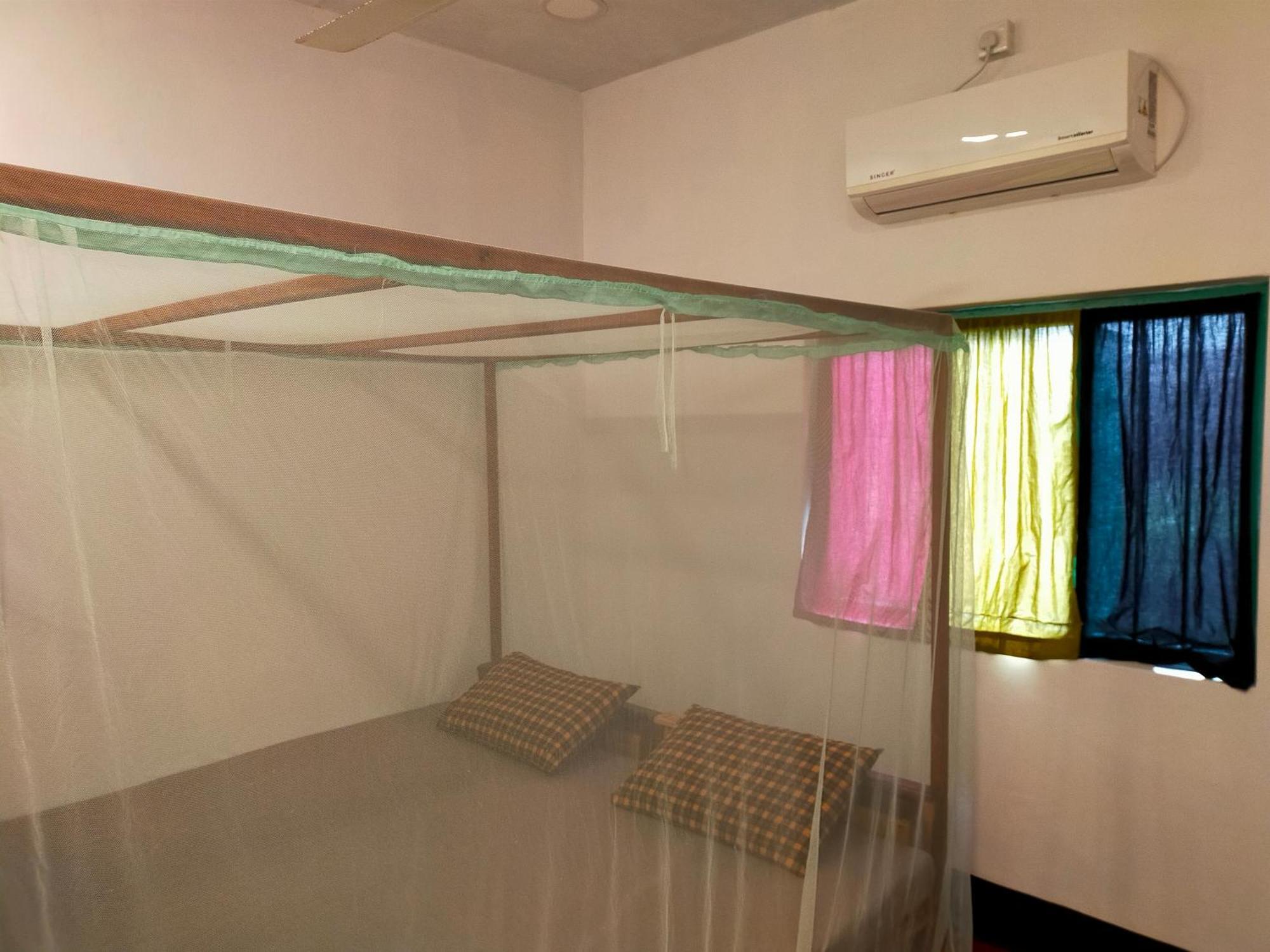 Double Room Private Bathroom