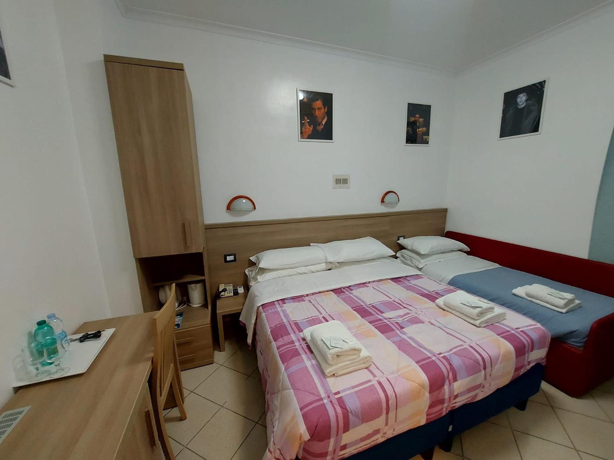 Deluxe Triple Room
