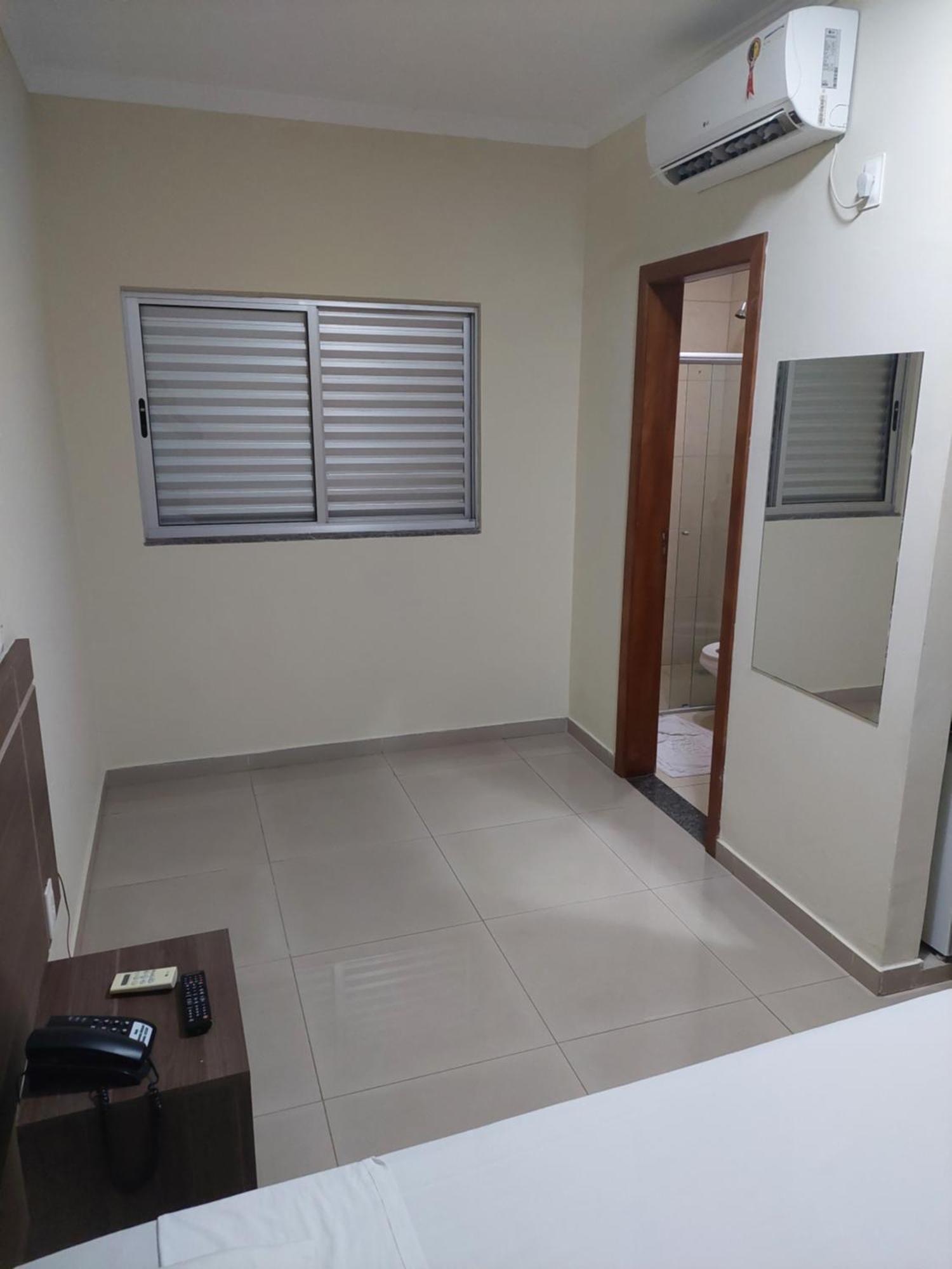 Single Room Bathroom