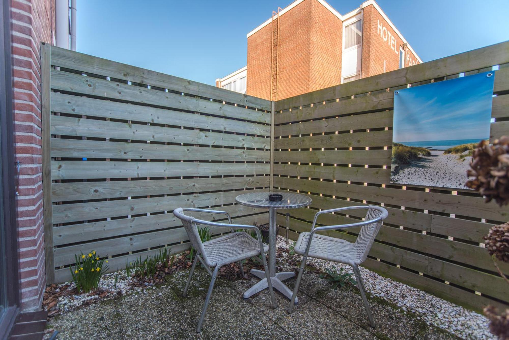 Twin Room Terrace
