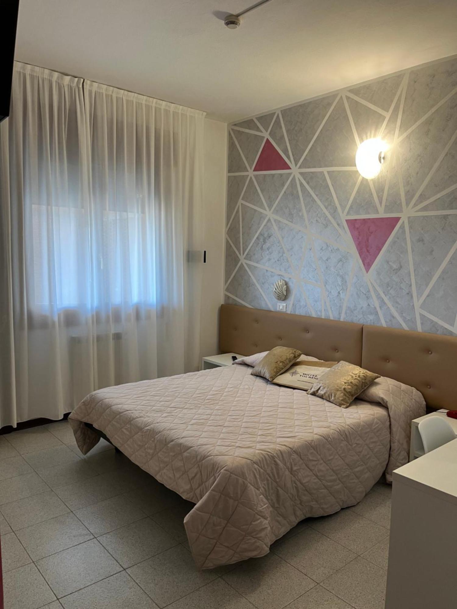 Double or Twin Room,1567056596:JPEG