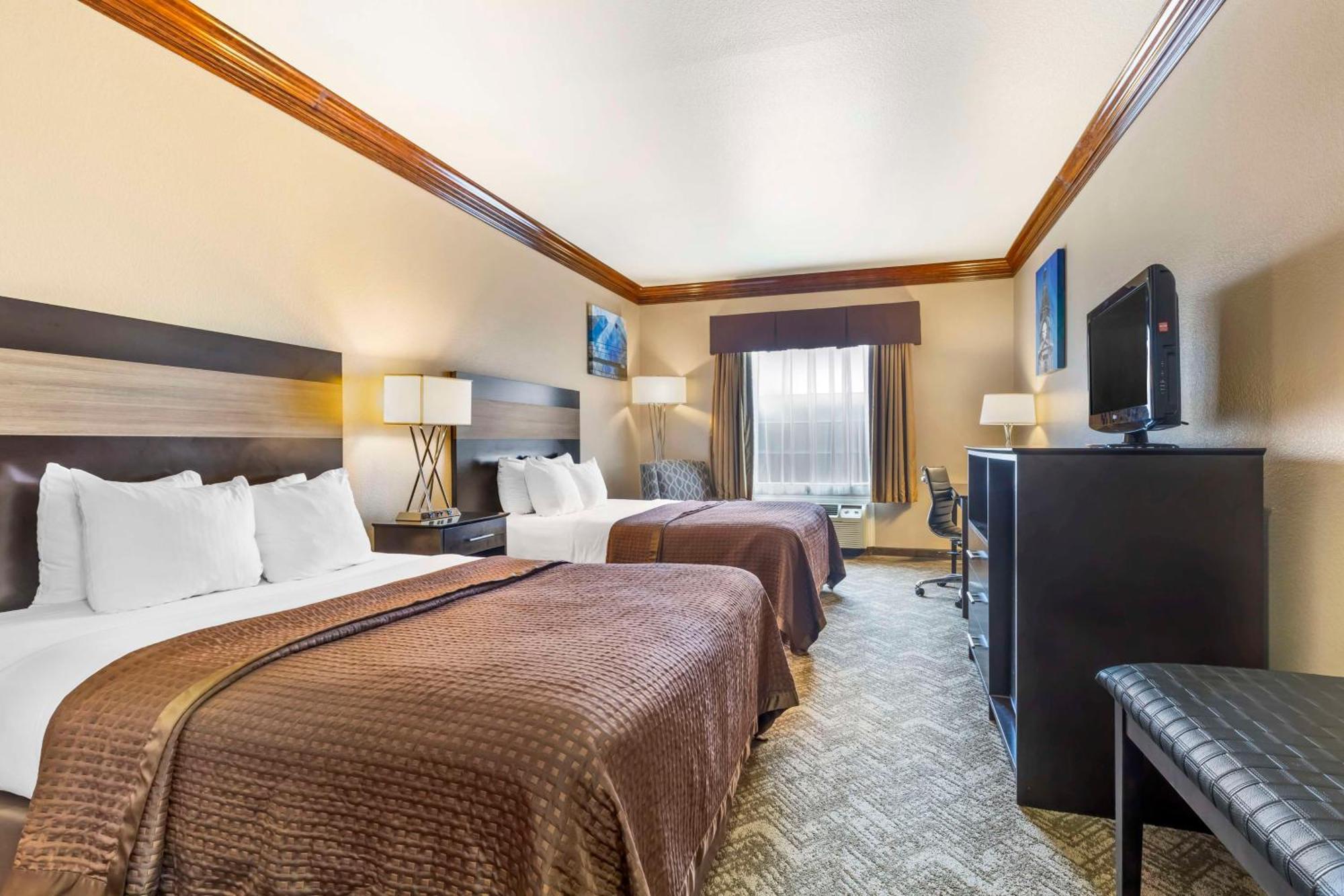 Standard Room Two Queen Beds