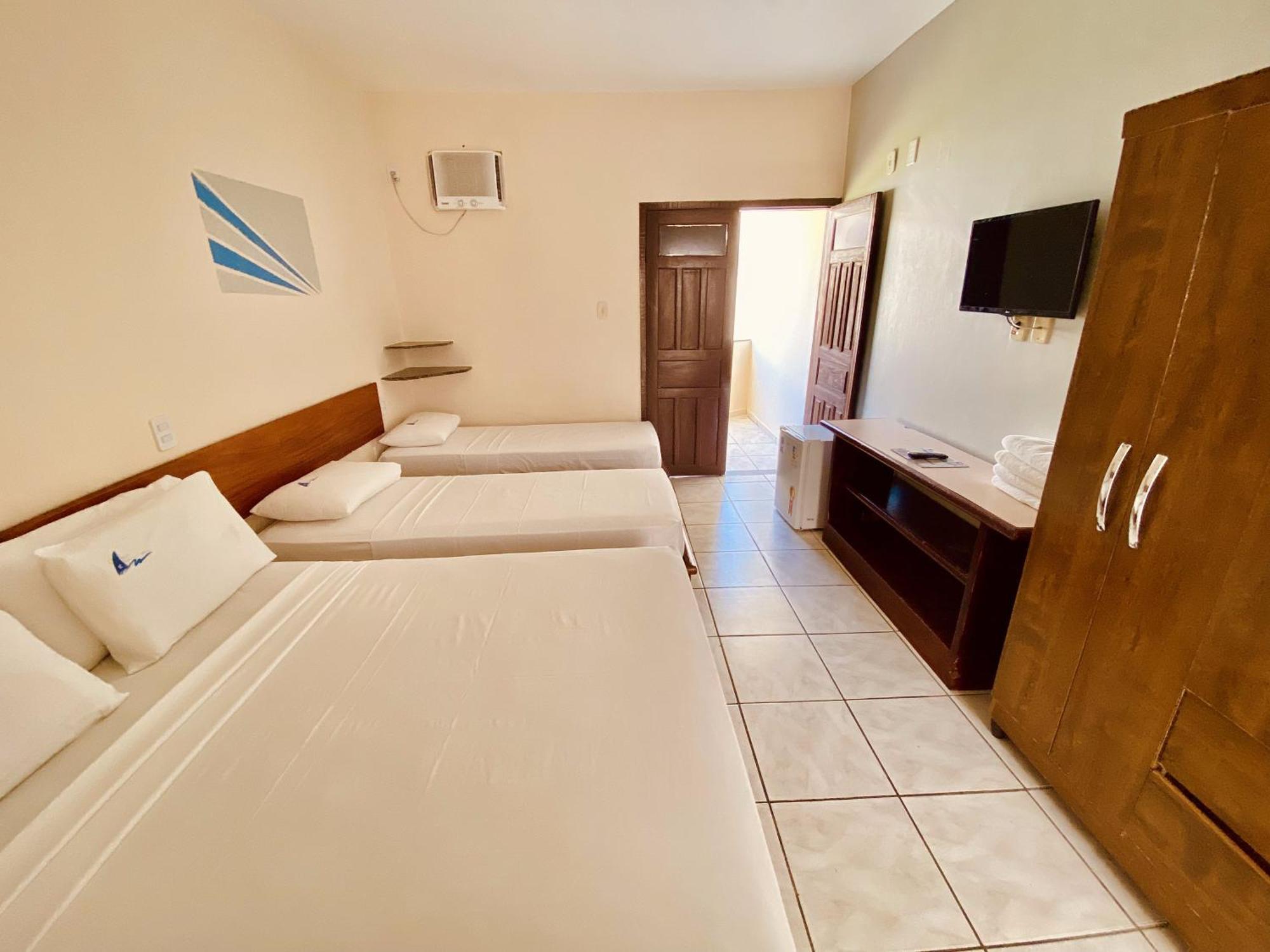 Economy Triple Room