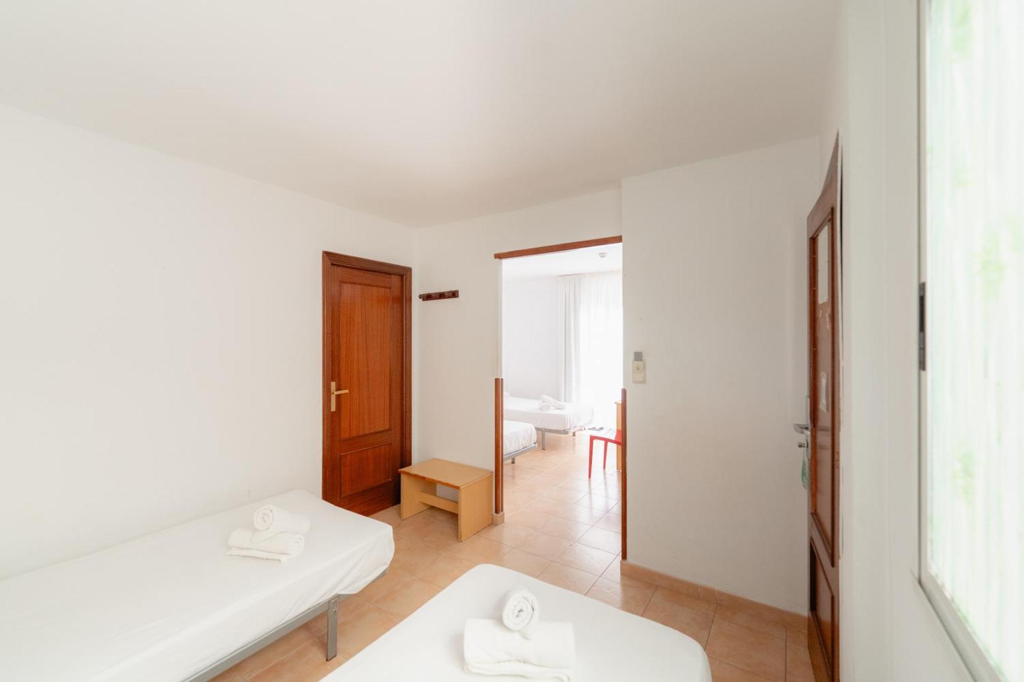 Standard Quadruple Room,1580324681:JPEG