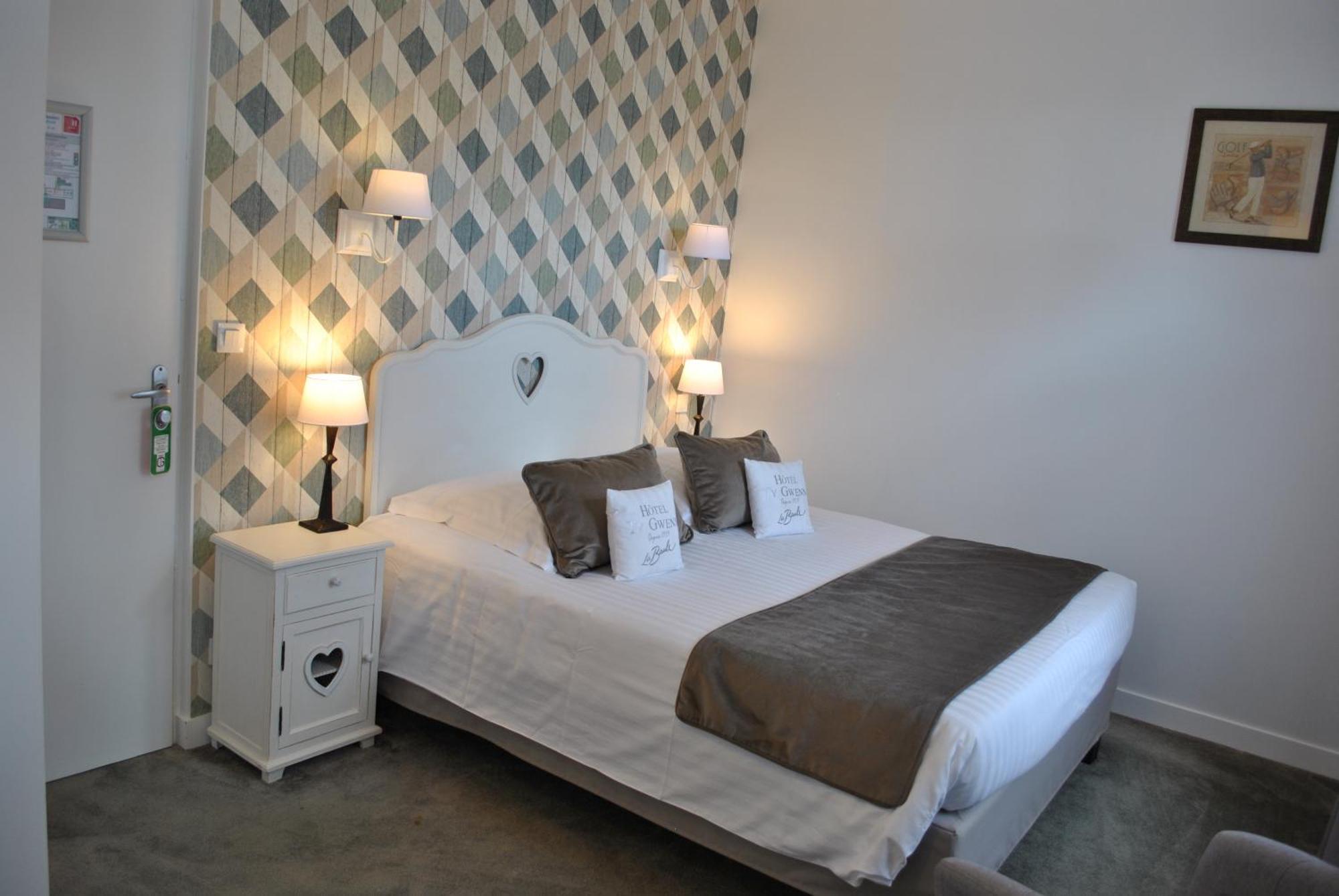Superior Double Room,1580386727:JPEG
