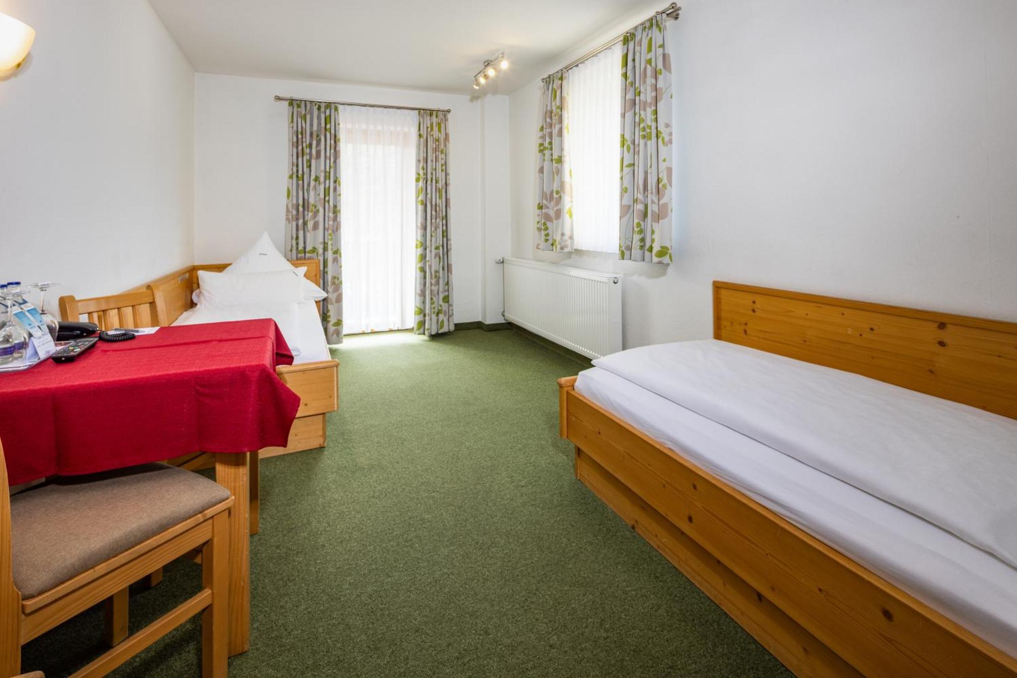 Twin Room separate beds balcony