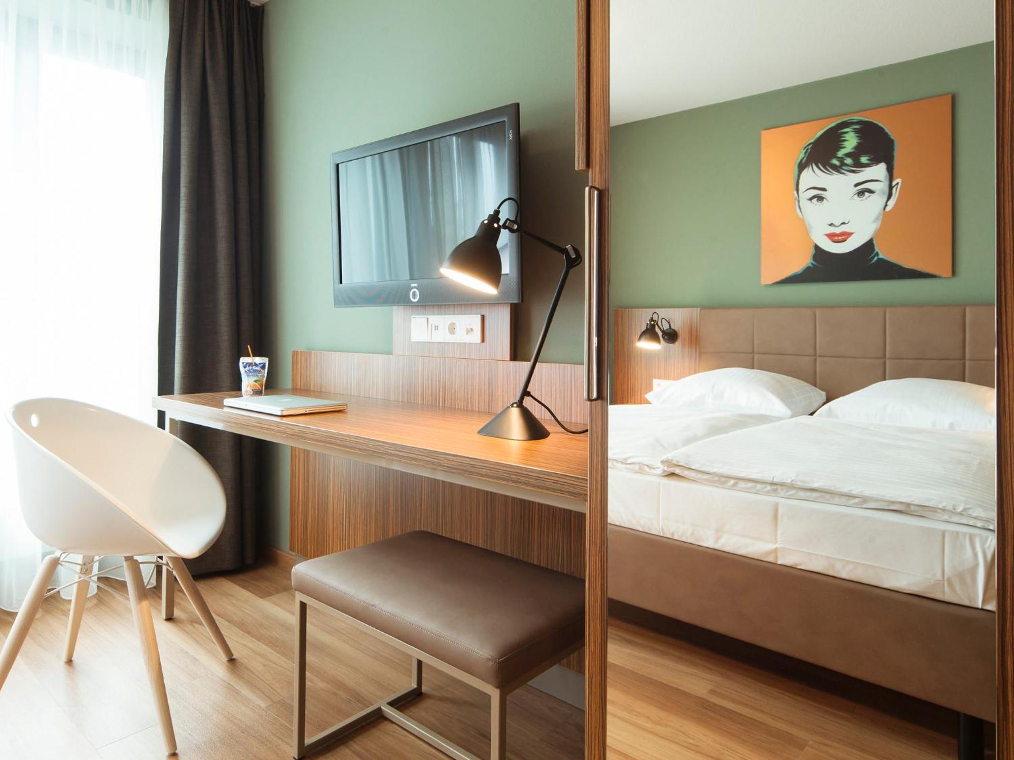Superior Single Apartment