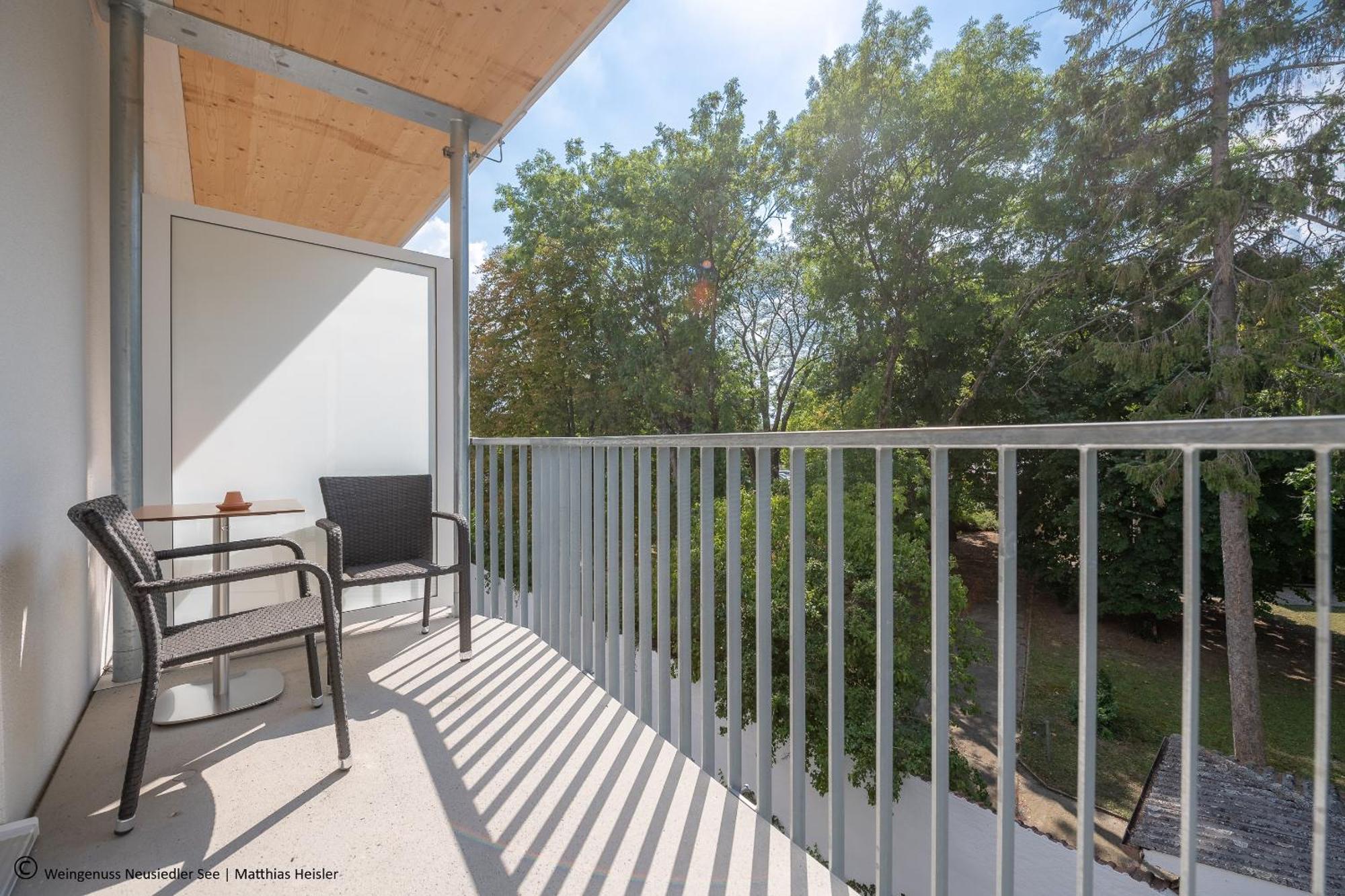 Double Room Balcony Parkside
